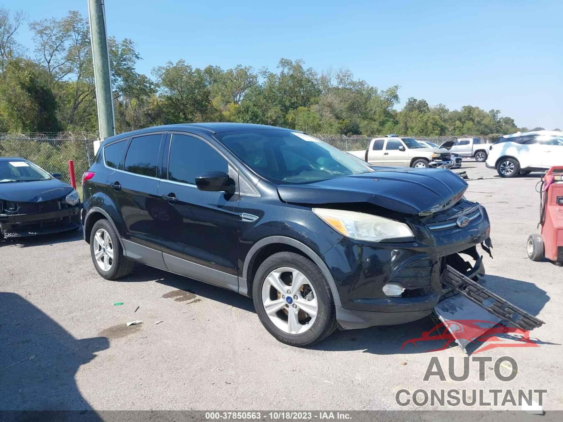 FORD ESCAPE 2015 - 1FMCU9G93FUA83236