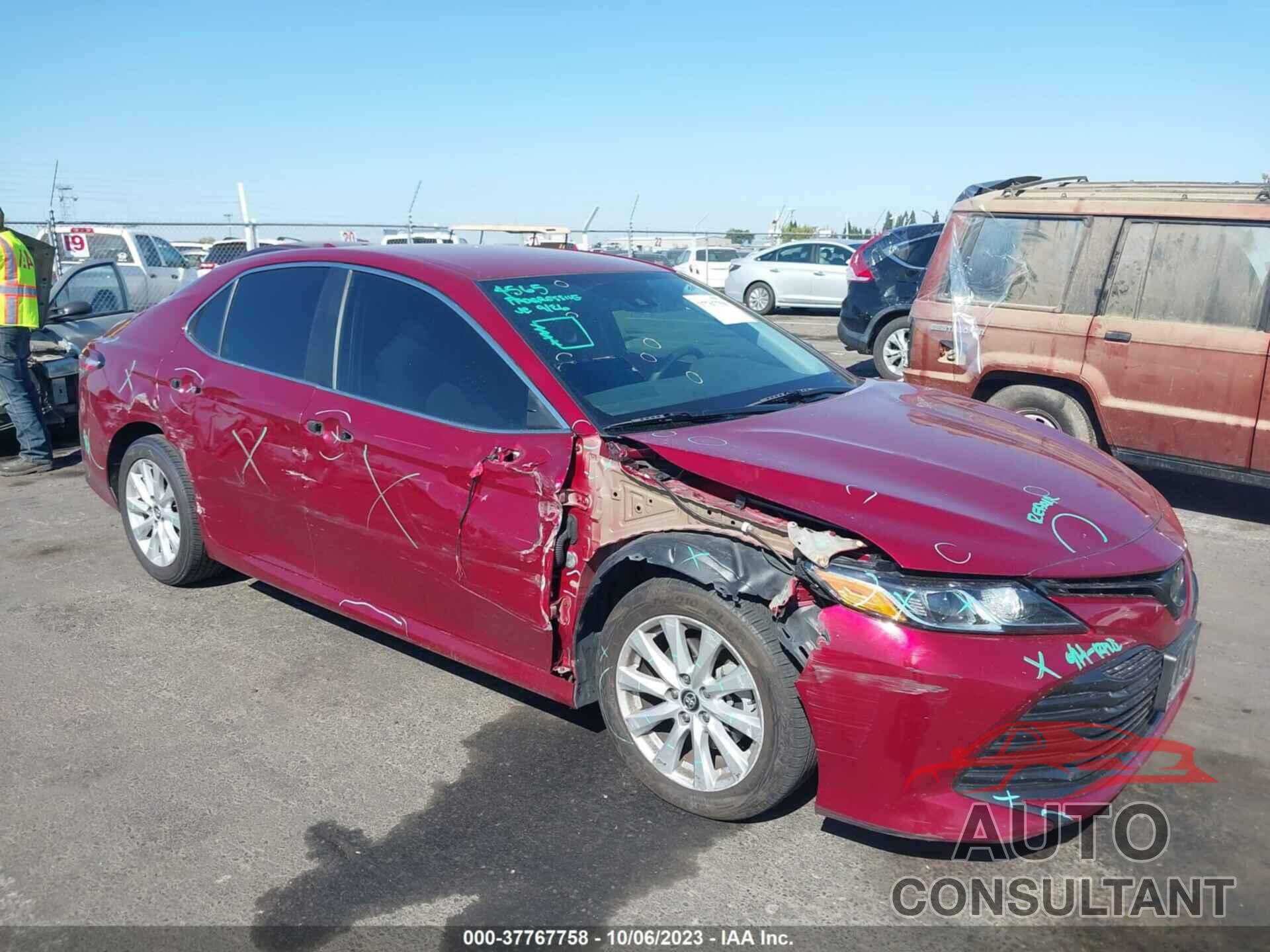 TOYOTA CAMRY 2020 - 4T1C11AK1LU915562