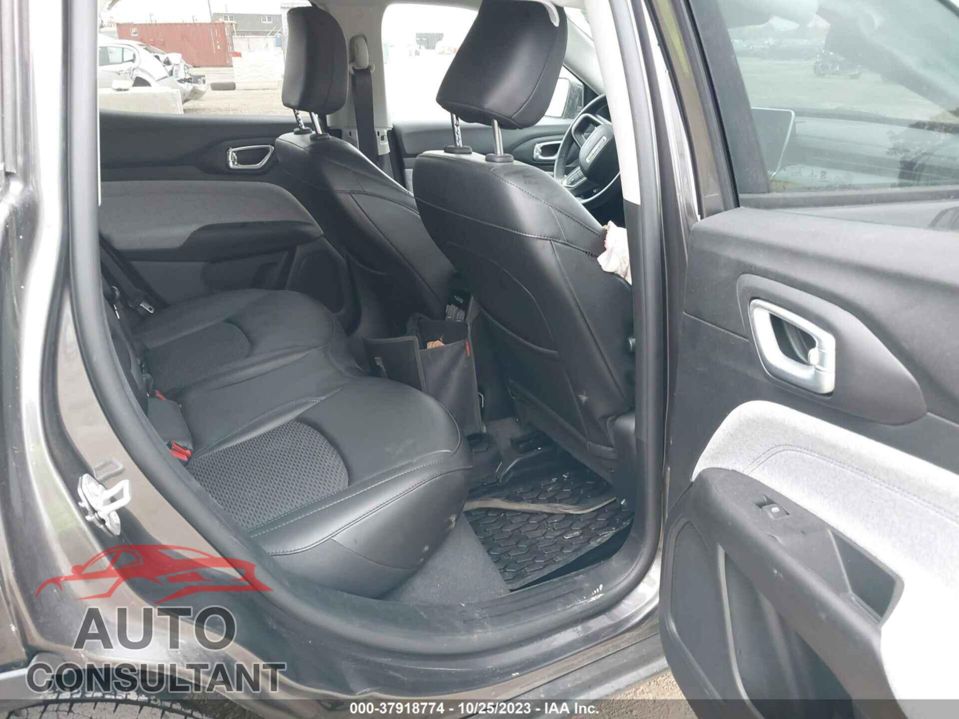 JEEP COMPASS 2022 - 3C4NJDBB1NT170967