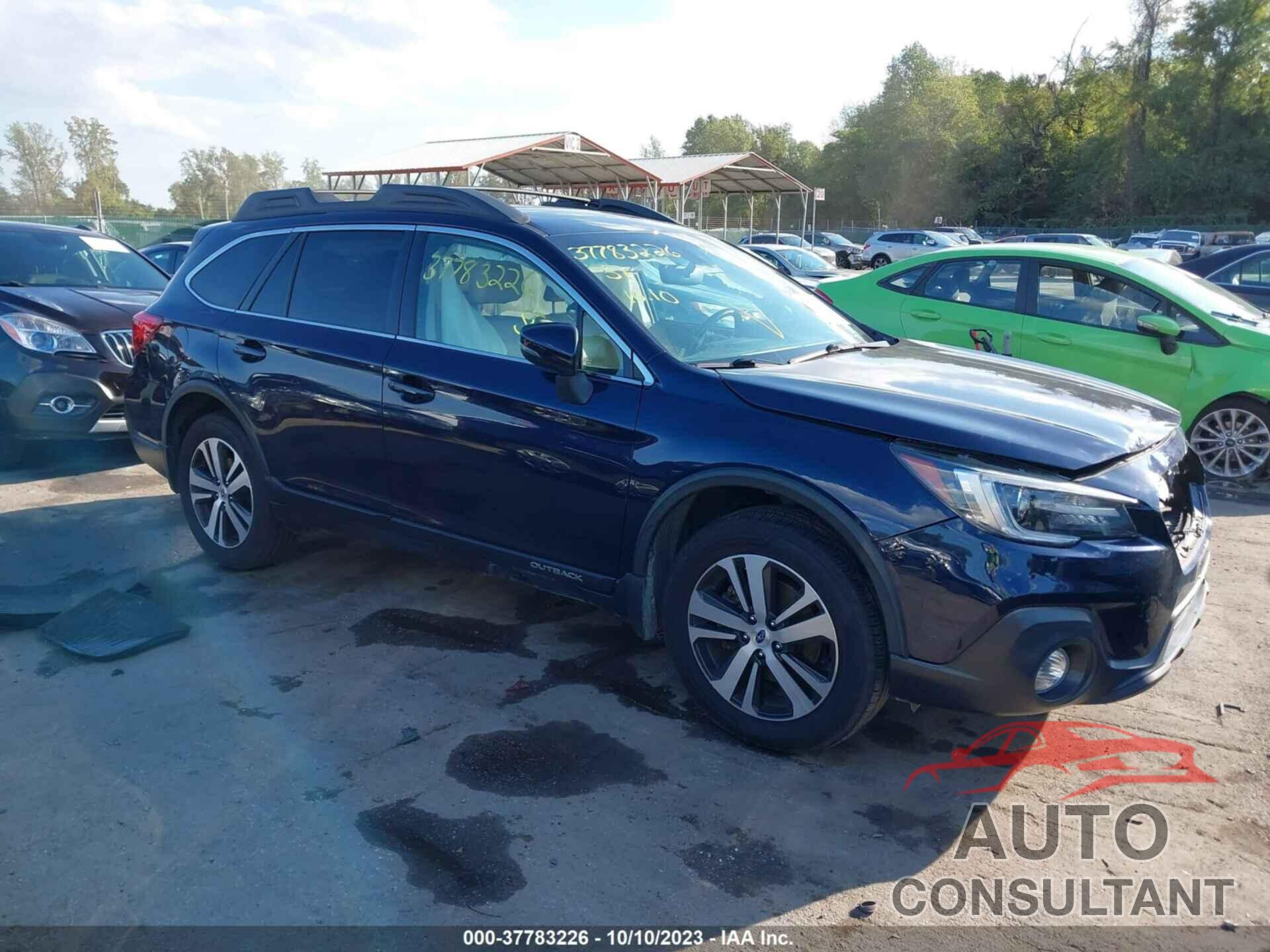SUBARU OUTBACK 2018 - 4S4BSENC2J3317552