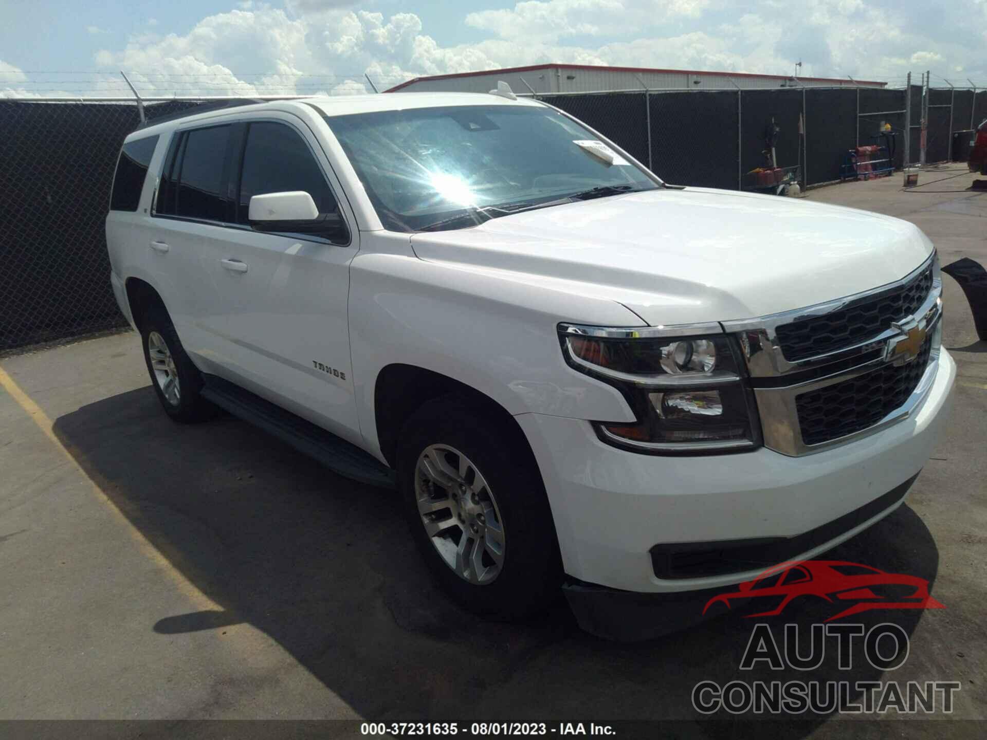 CHEVROLET TAHOE 2018 - 1GNSCBKCXJR168025