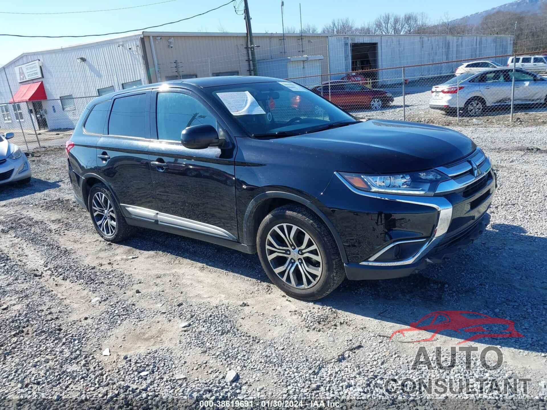 MITSUBISHI OUTLANDER 2018 - JA4AD2A3XJZ003394