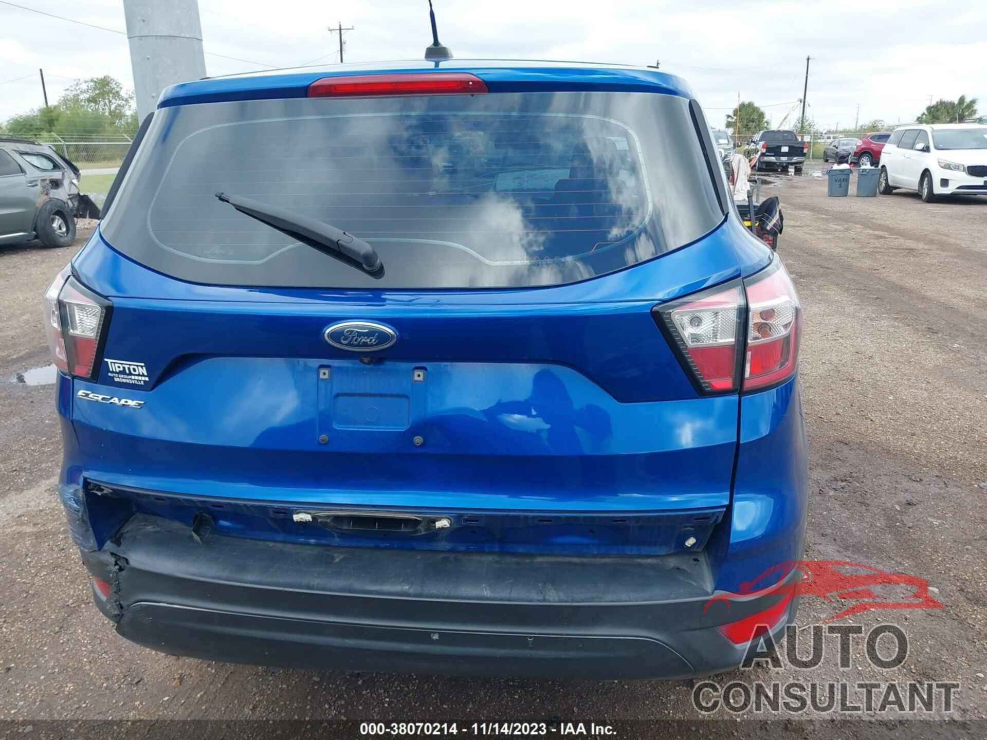 FORD ESCAPE 2018 - 1FMCU0F72JUC86185