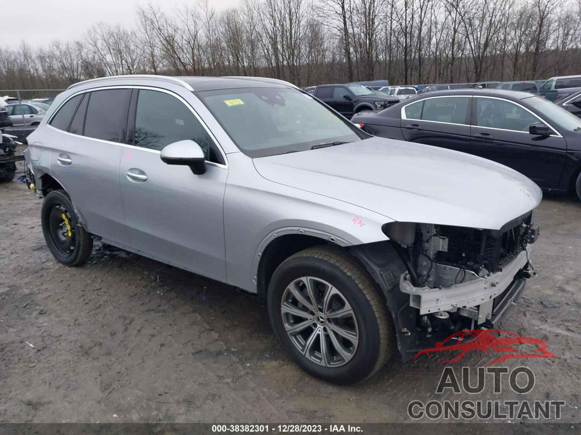 MERCEDES-BENZ GLC 300 2023 - W1NKM4HB8PU020468