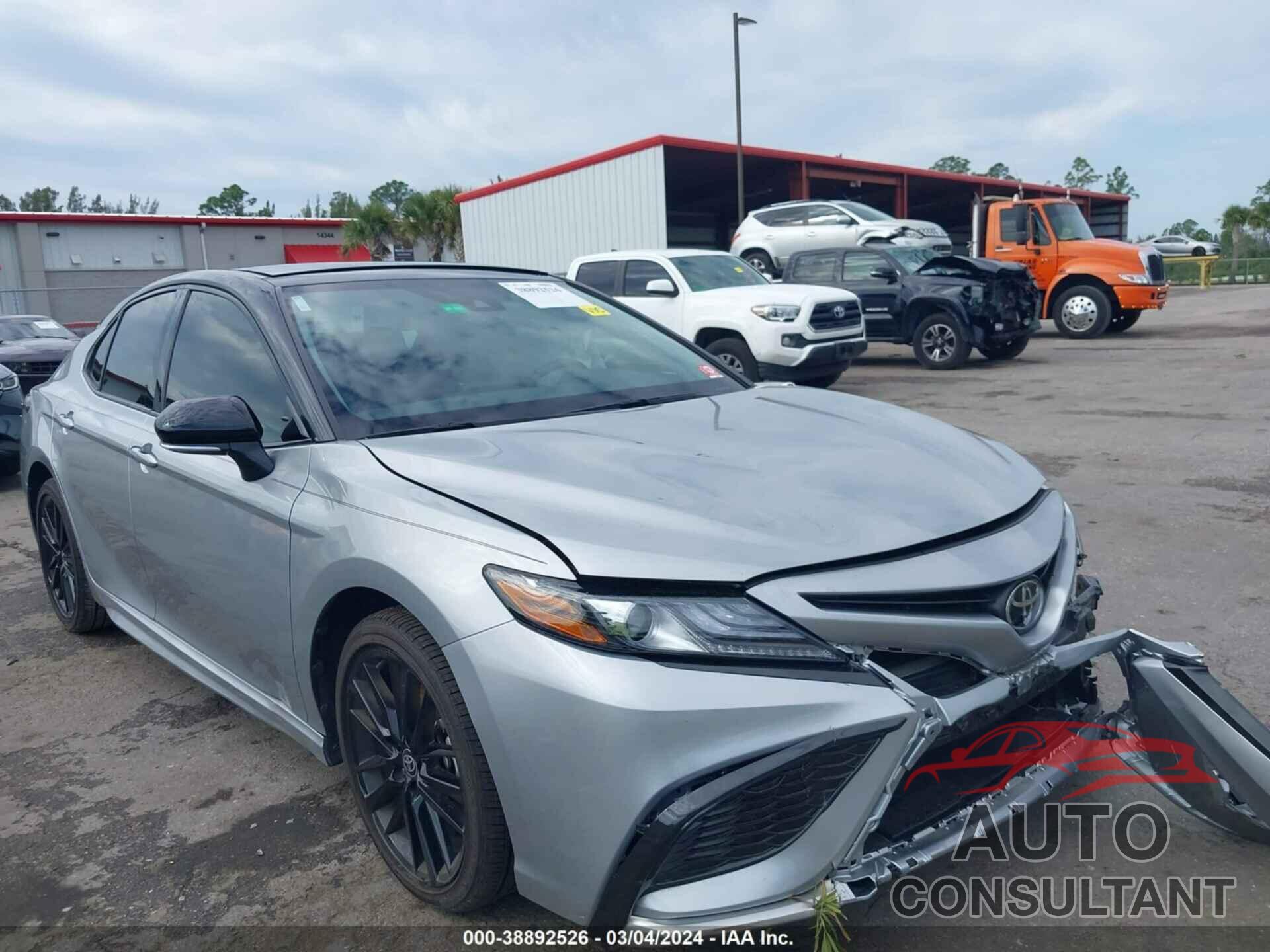 TOYOTA CAMRY 2023 - 4T1K61AK6PU077323