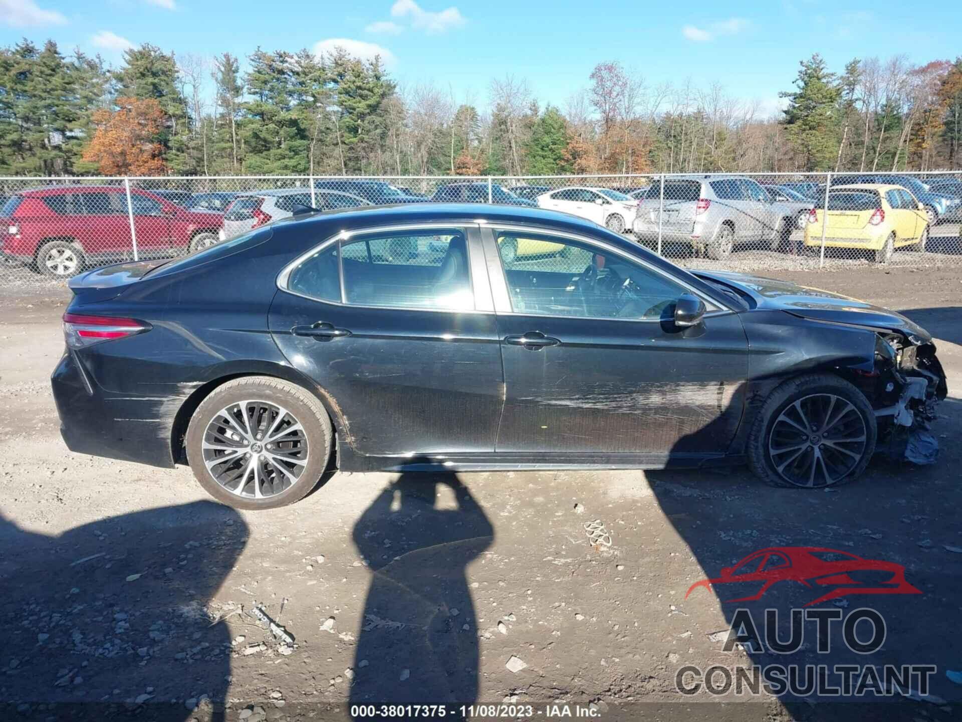 TOYOTA CAMRY 2019 - 4T1B11HK4KU219441