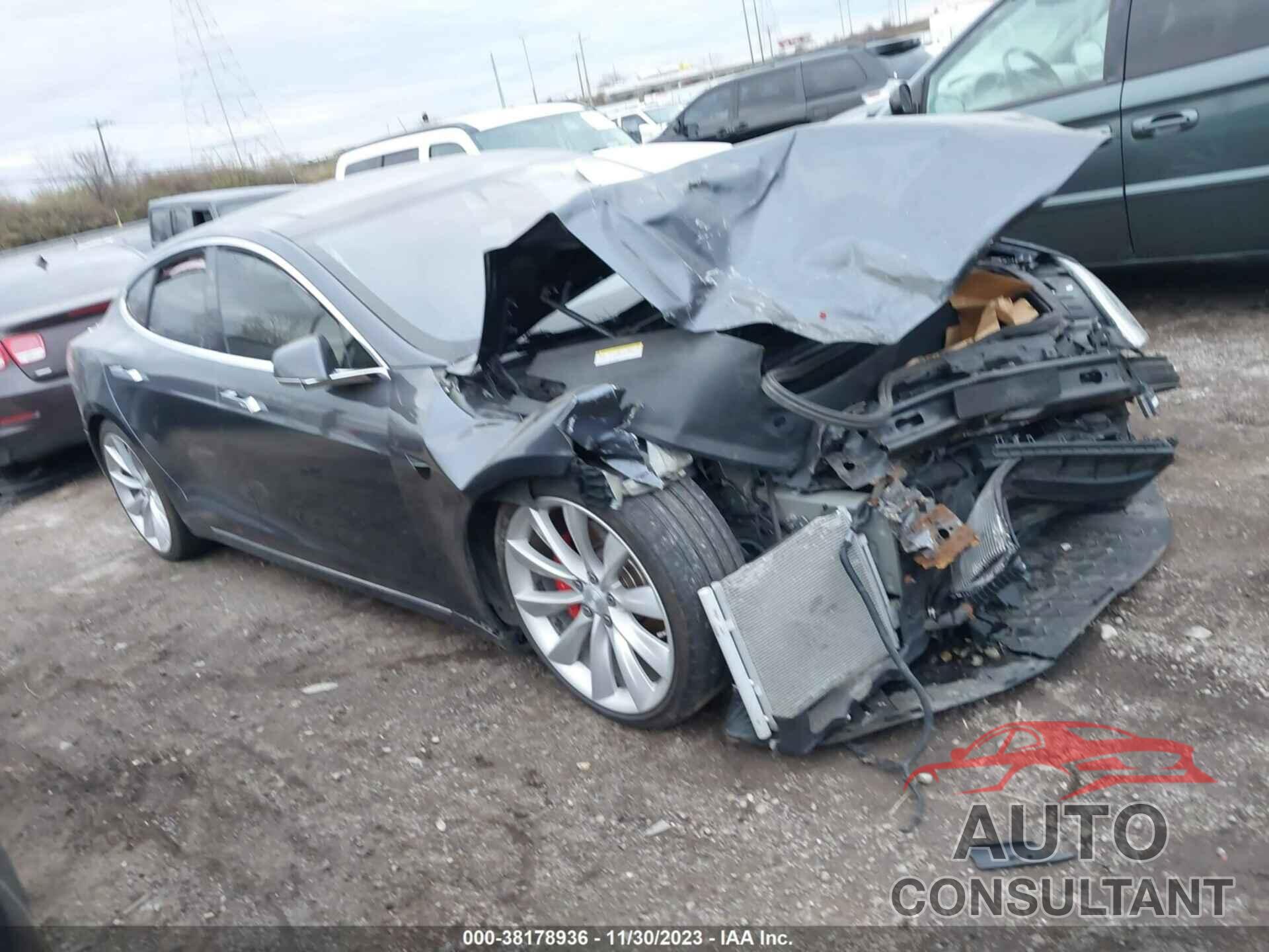 TESLA MODEL S 2016 - 5YJSA1E4XGF174452