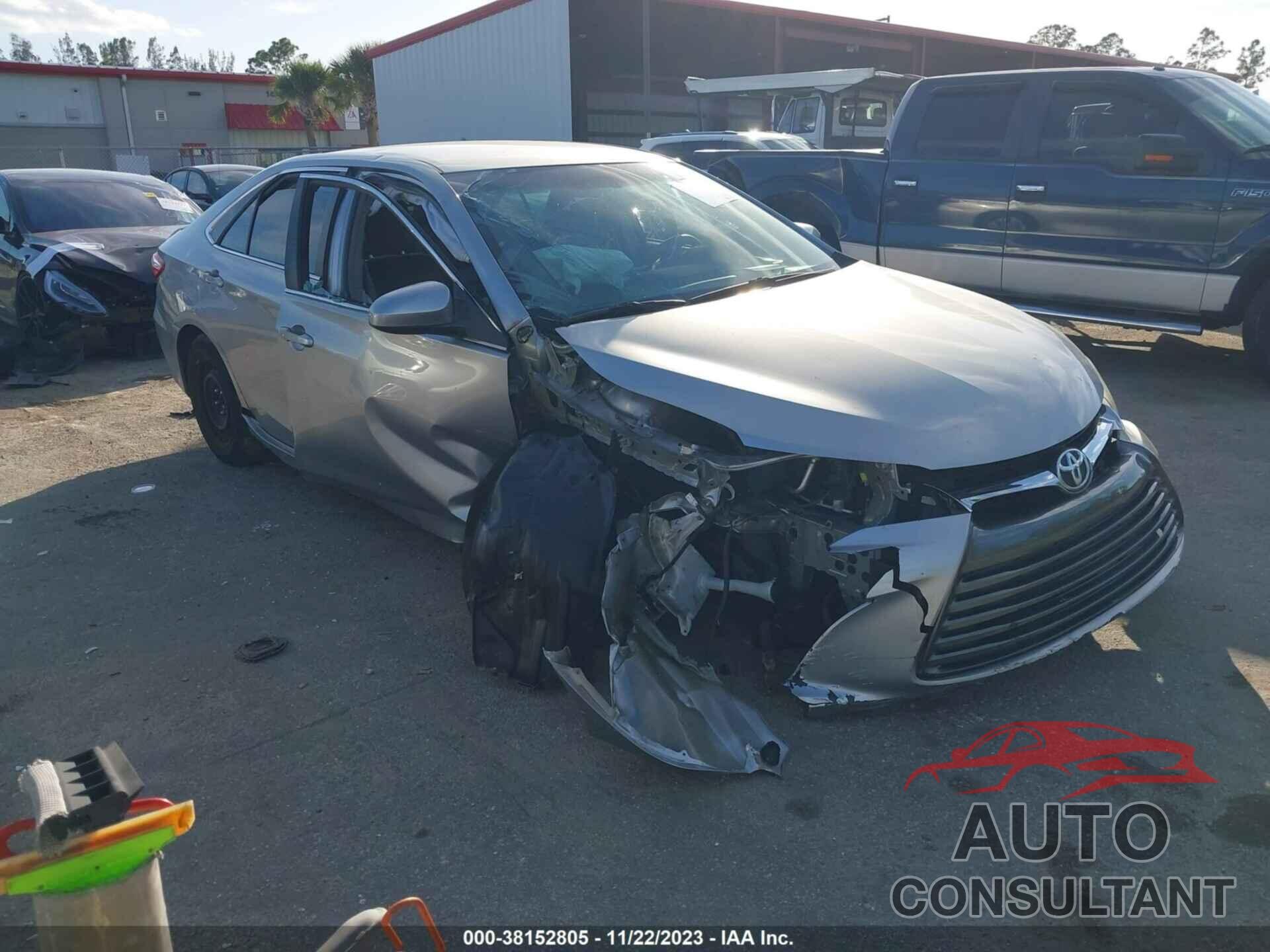TOYOTA CAMRY 2015 - 4T1BF1FK0FU943878