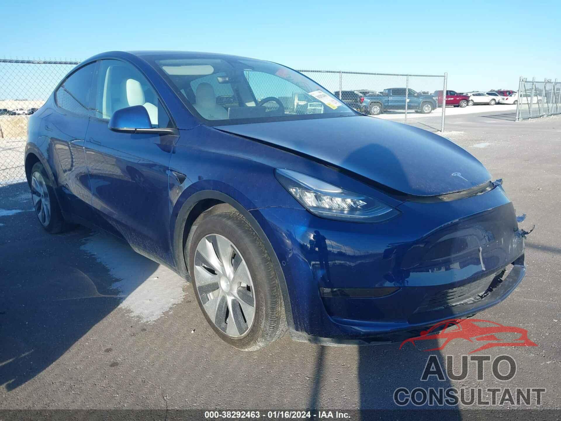 TESLA MODEL Y 2021 - 5YJYGDEE8MF244206