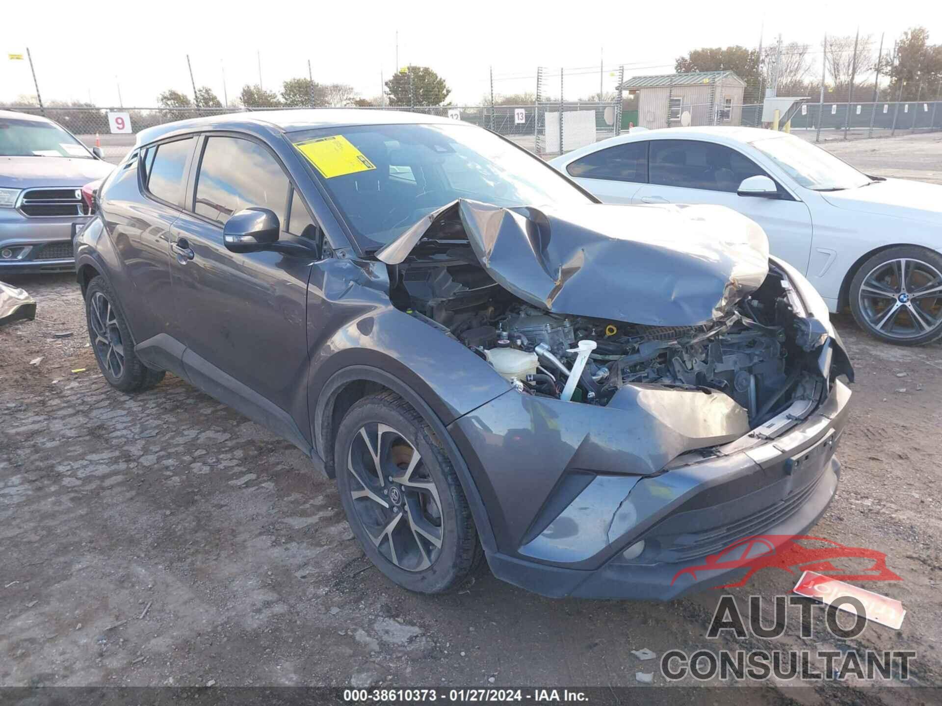 TOYOTA C-HR 2018 - NMTKHMBX5JR043975