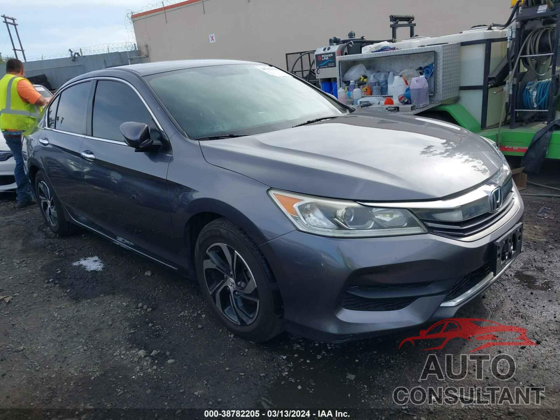 HONDA ACCORD 2017 - 1HGCR2F37HA103858