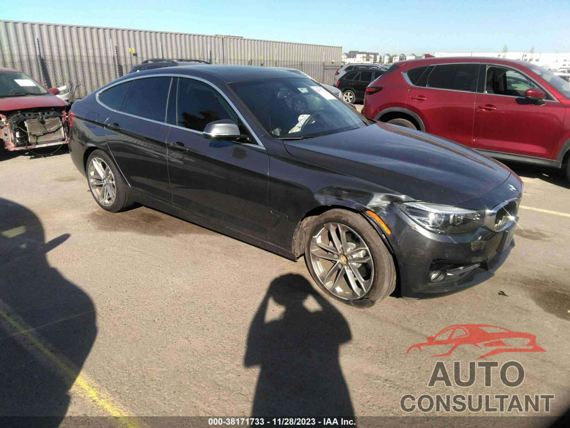 BMW 330I GRAN TURISMO 2018 - WBA8Z9C59JG828171