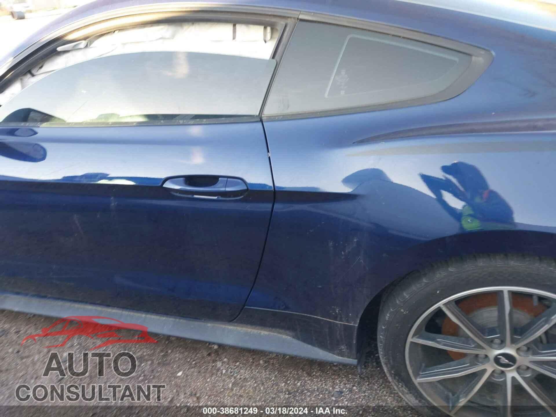FORD MUSTANG 2018 - 1FA6P8TH7J5122290