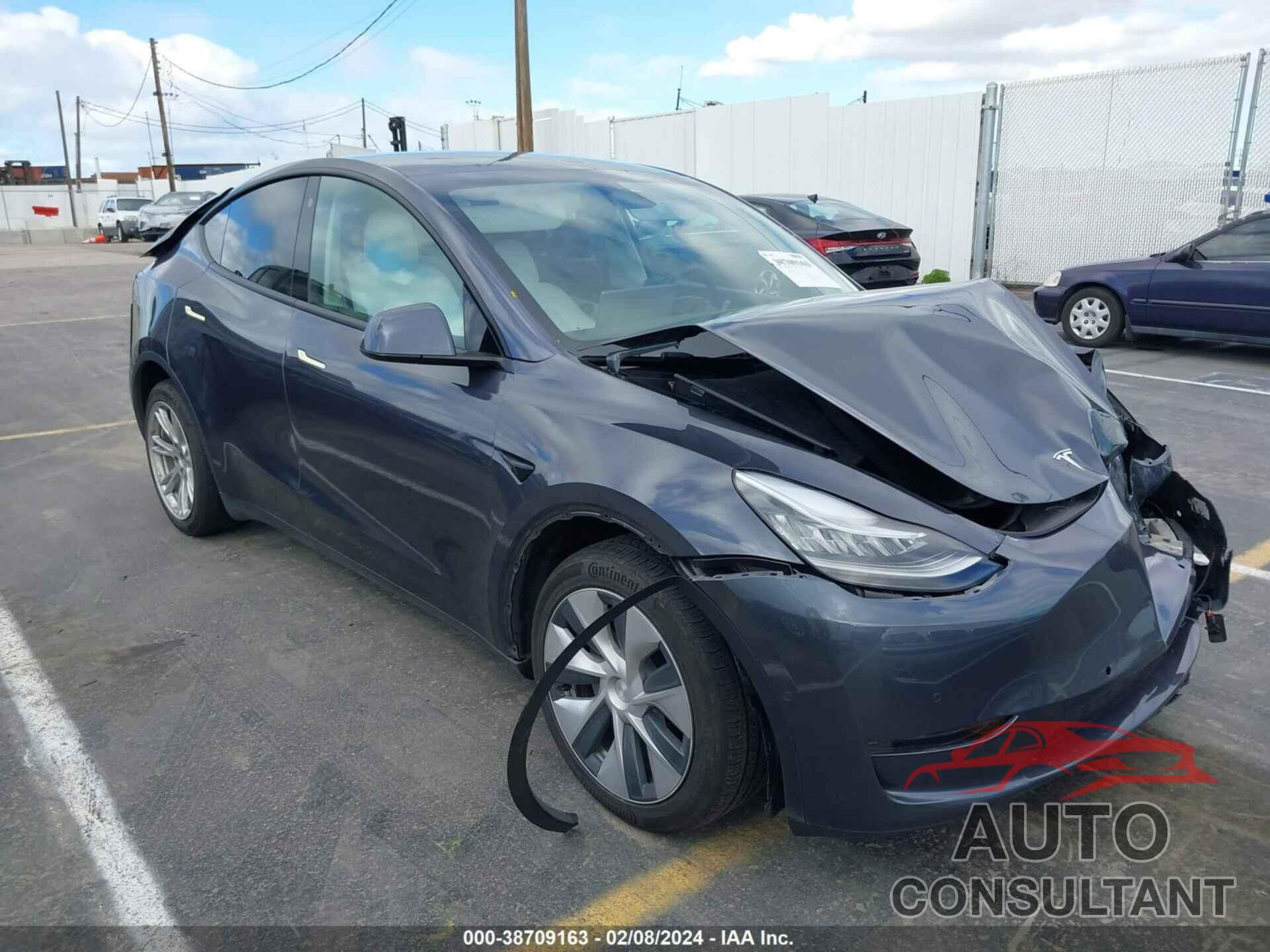 TESLA MODEL Y 2022 - 7SAYGDEE3NF409650