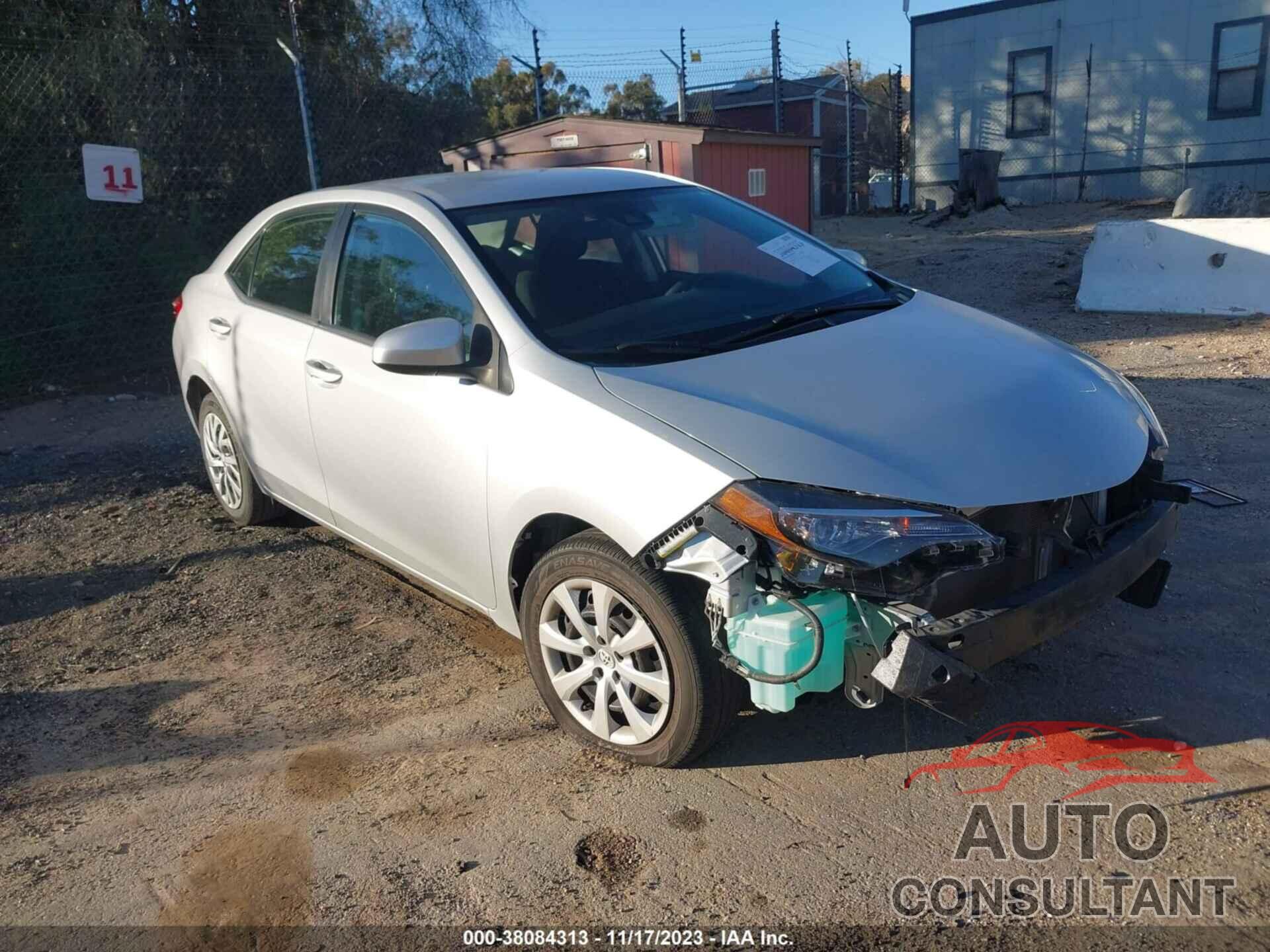 TOYOTA COROLLA 2018 - 2T1BURHEXJC069092