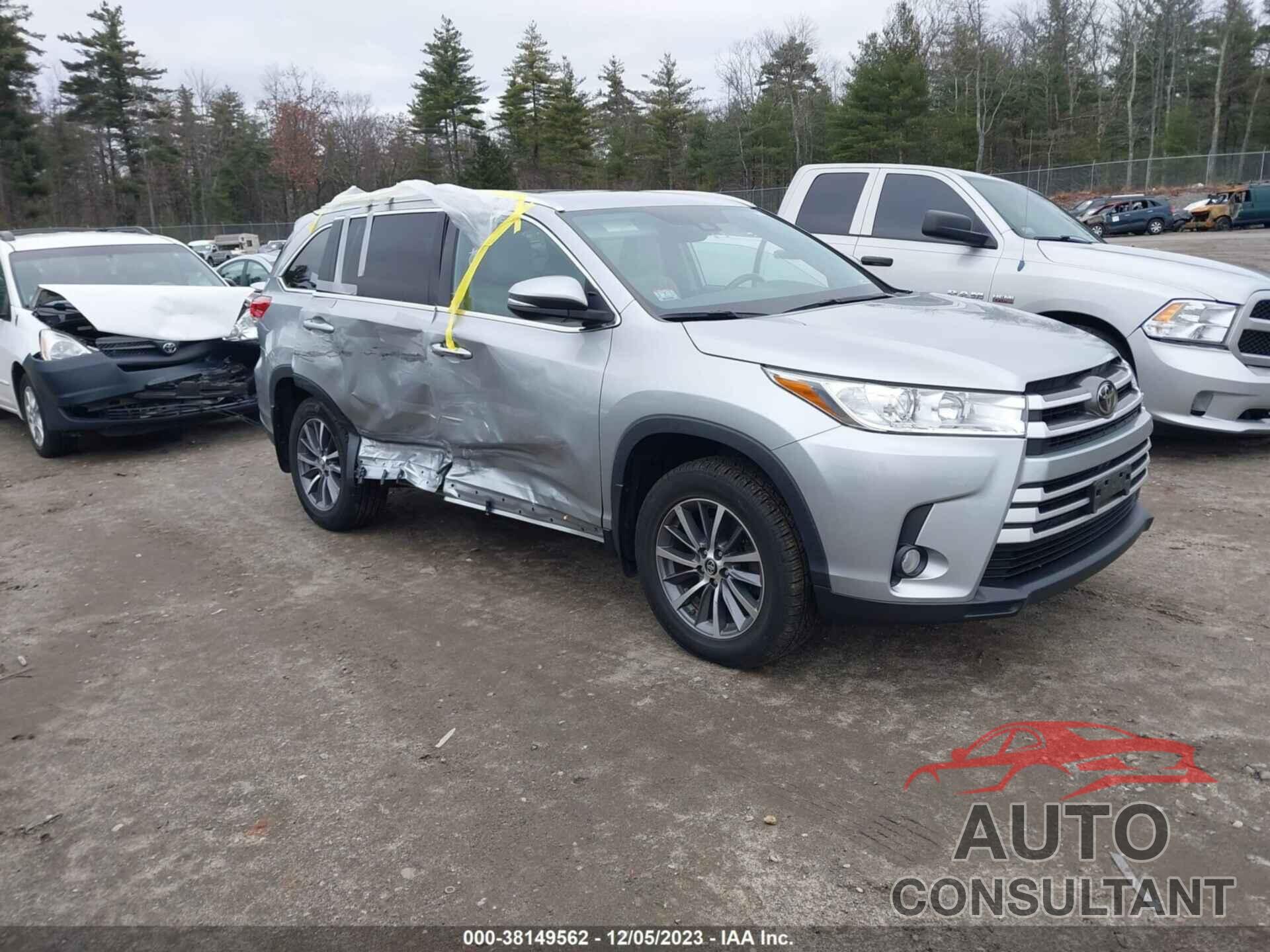 TOYOTA HIGHLANDER 2019 - 5TDJZRFH8KS584644