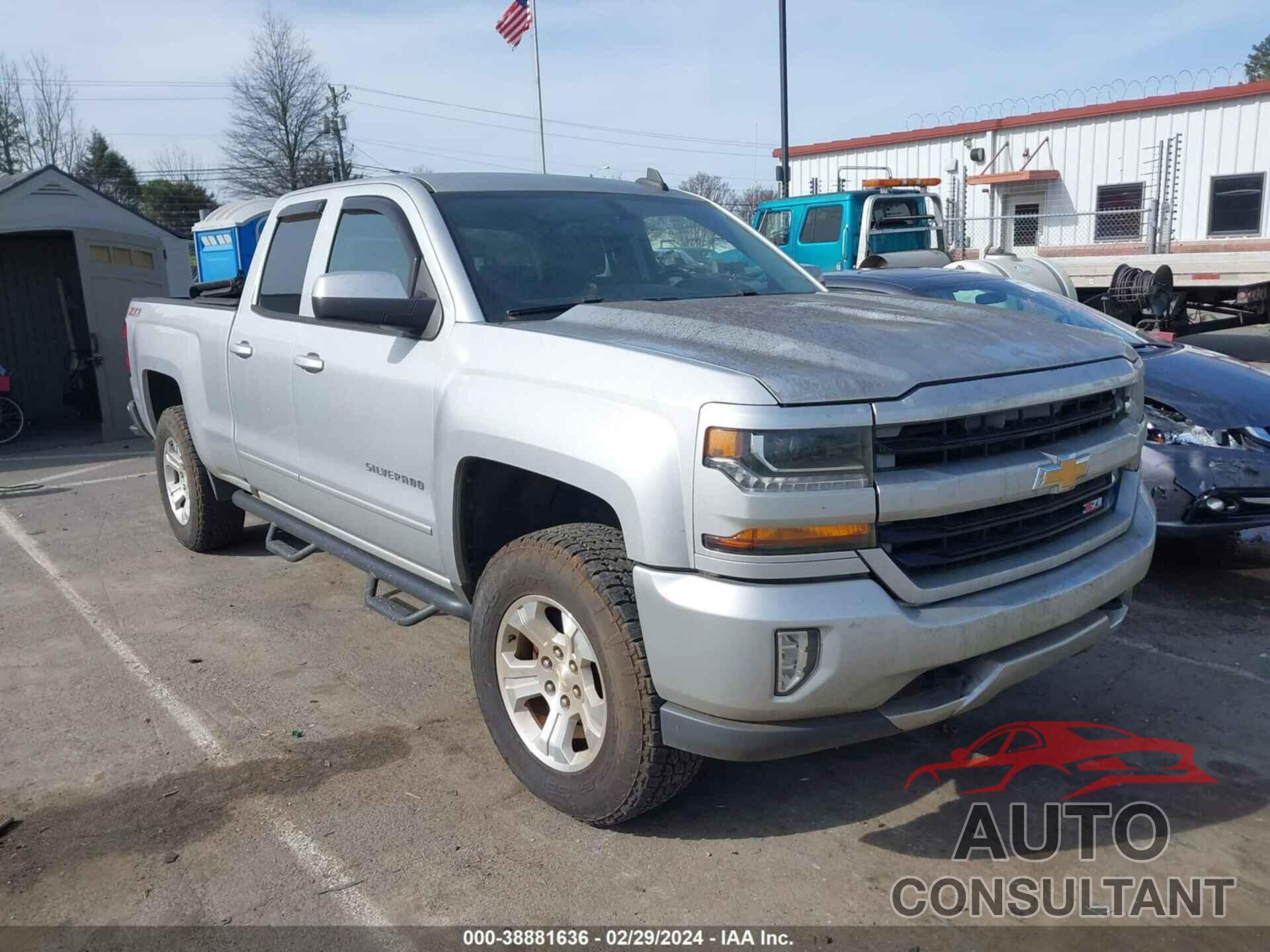 CHEVROLET SILVERADO 1500 2017 - 1GCVKREC1HZ115320