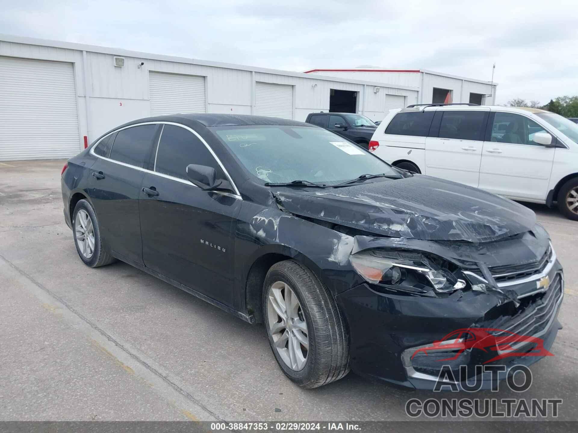 CHEVROLET MALIBU 2017 - 1G1ZE5ST5HF183457