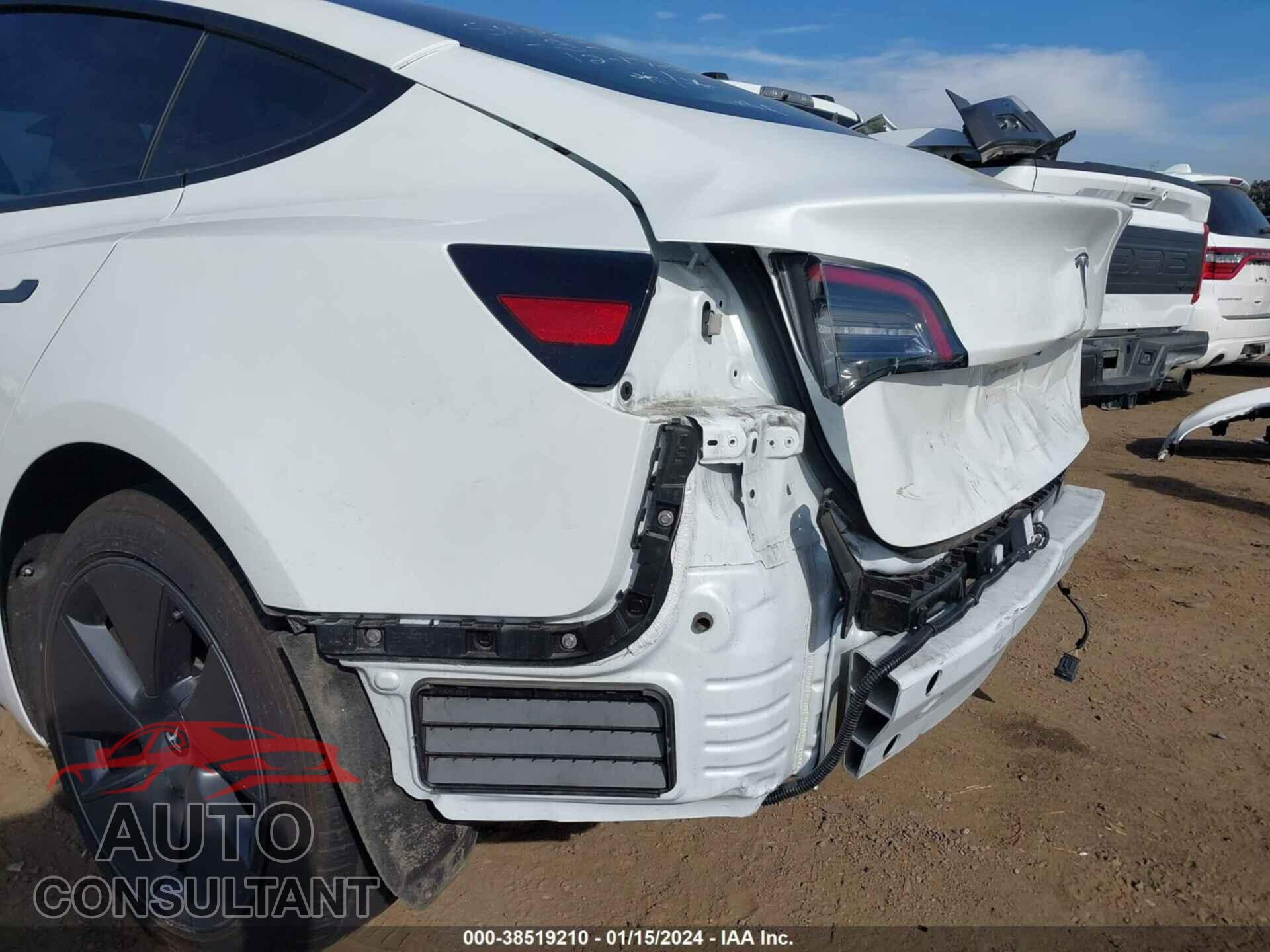 TESLA MODEL 3 2023 - 5YJ3E1EA4PF414349