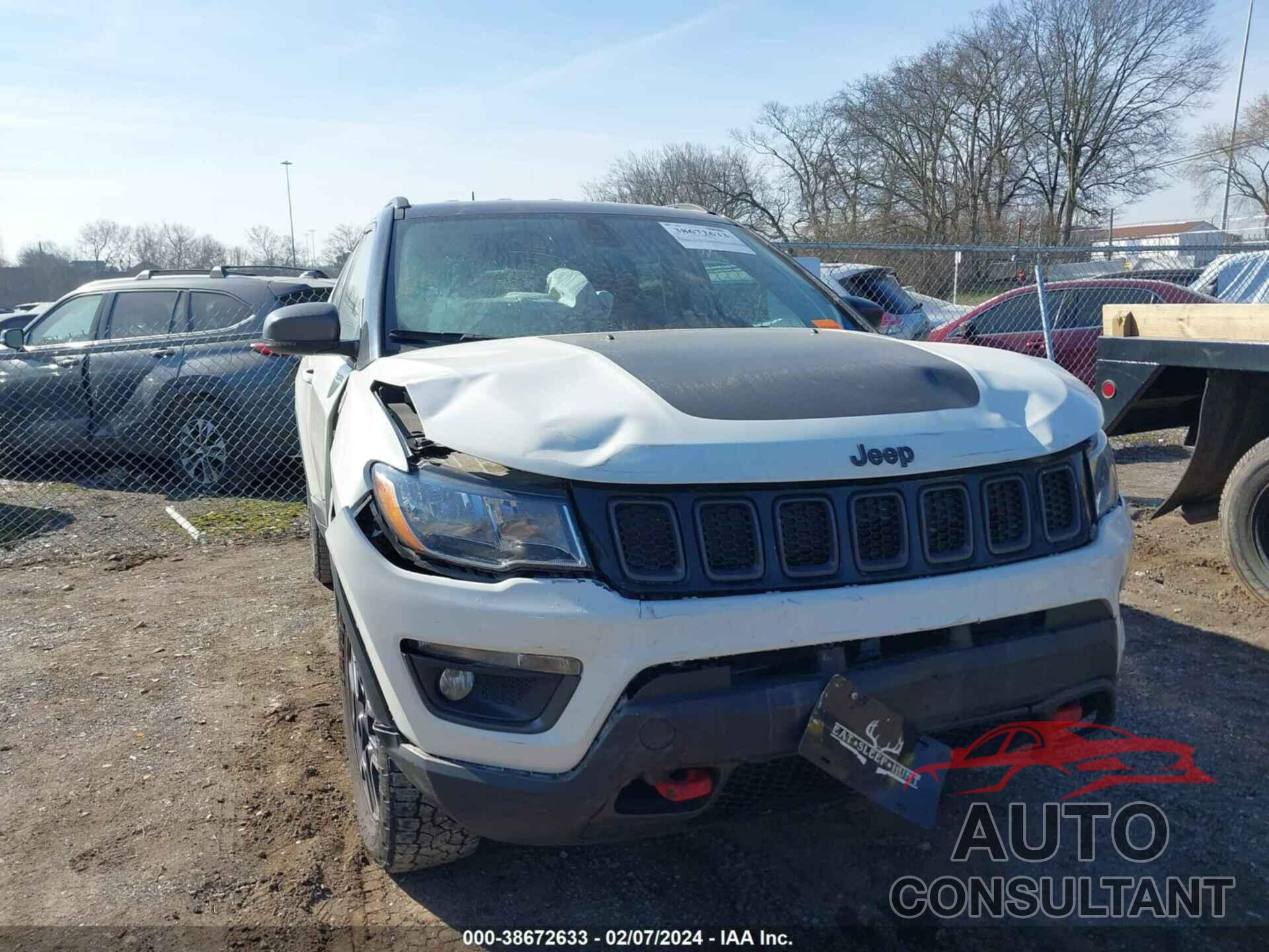 JEEP COMPASS 2019 - 3C4NJDDB2KT671357