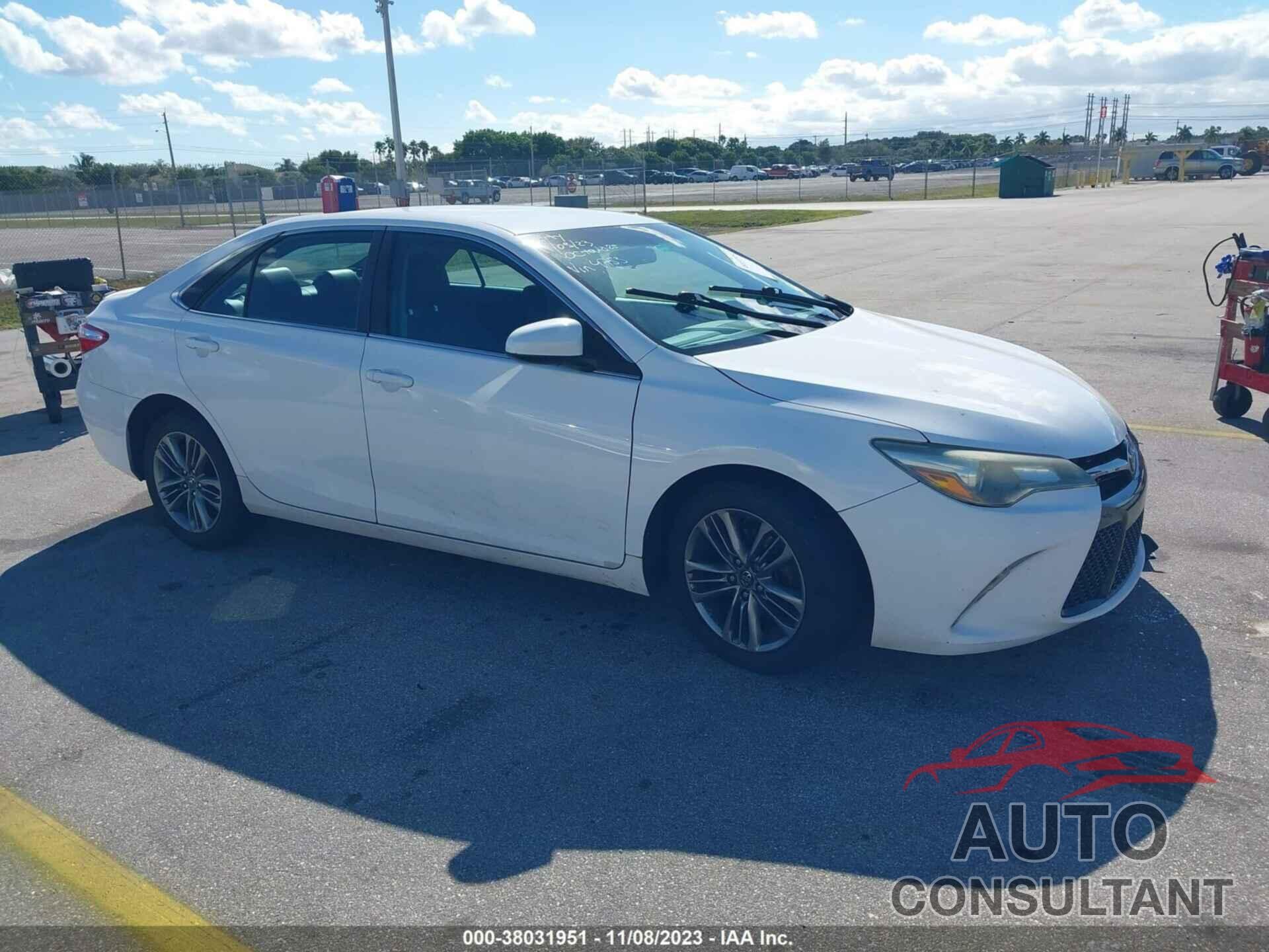 TOYOTA CAMRY 2016 - 4T1BF1FK0GU174753