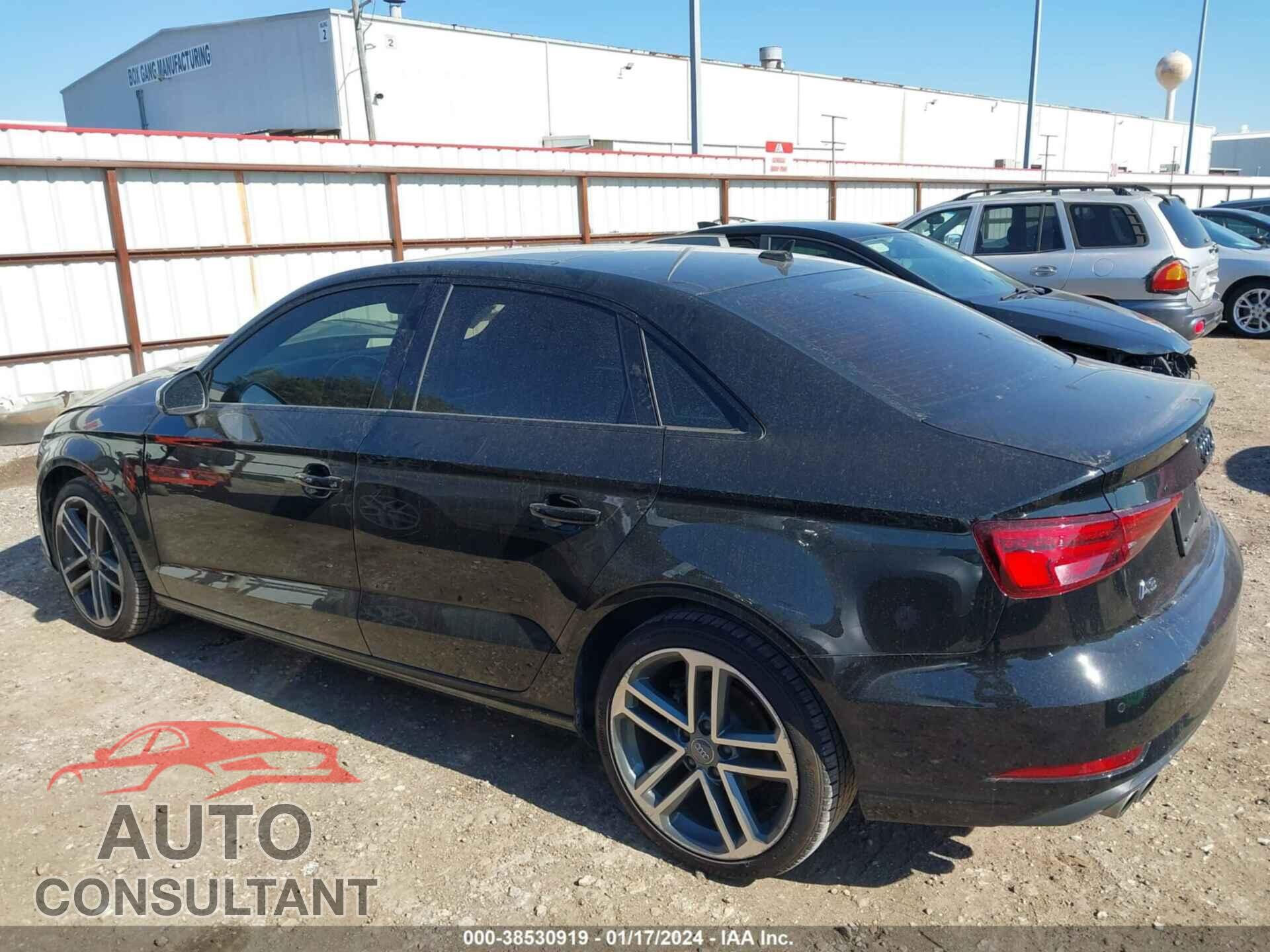 AUDI A3 2020 - WAUCUGFF2LA024270