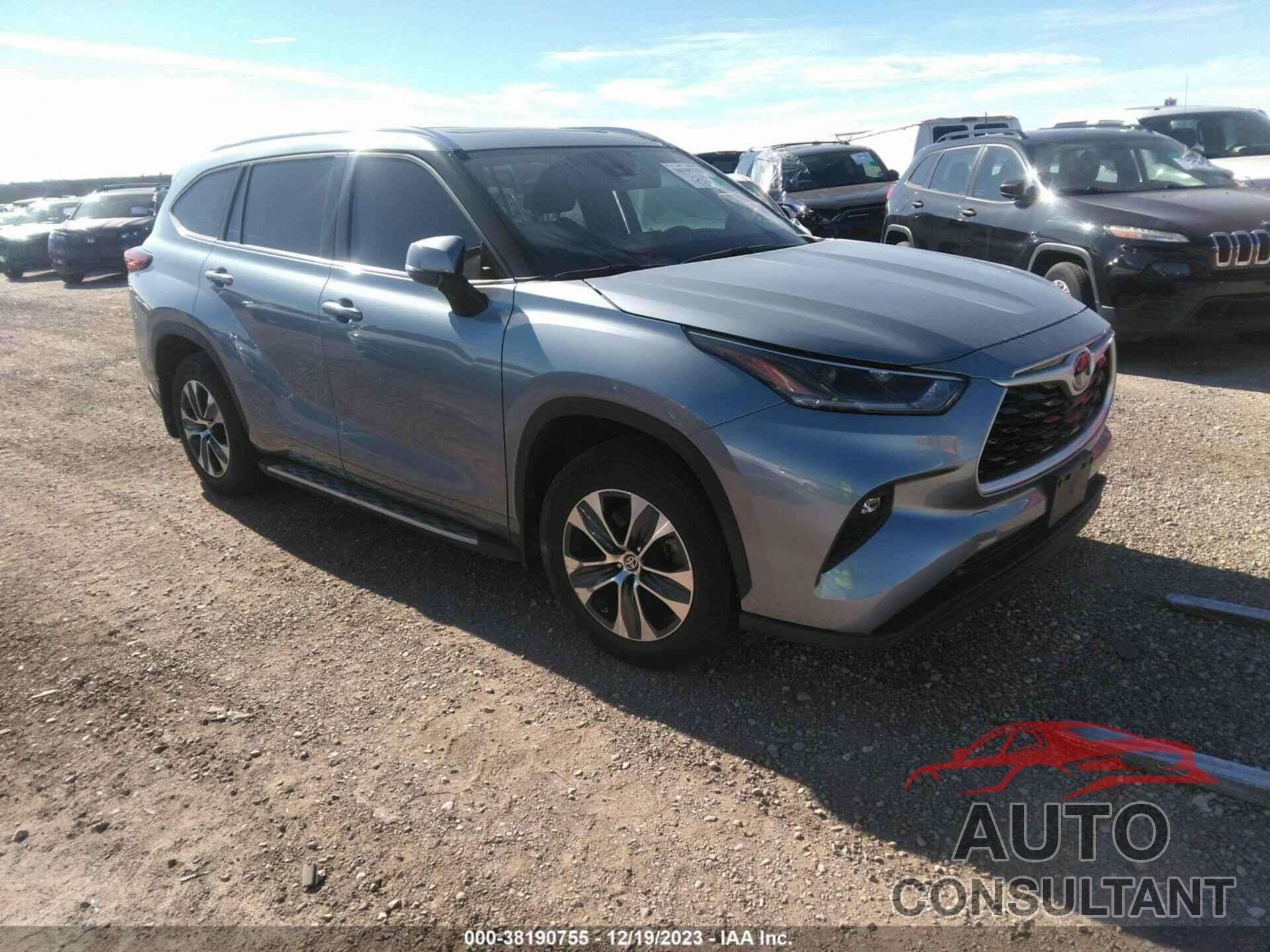 TOYOTA HIGHLANDER 2021 - 5TDGZRAH5MS088771