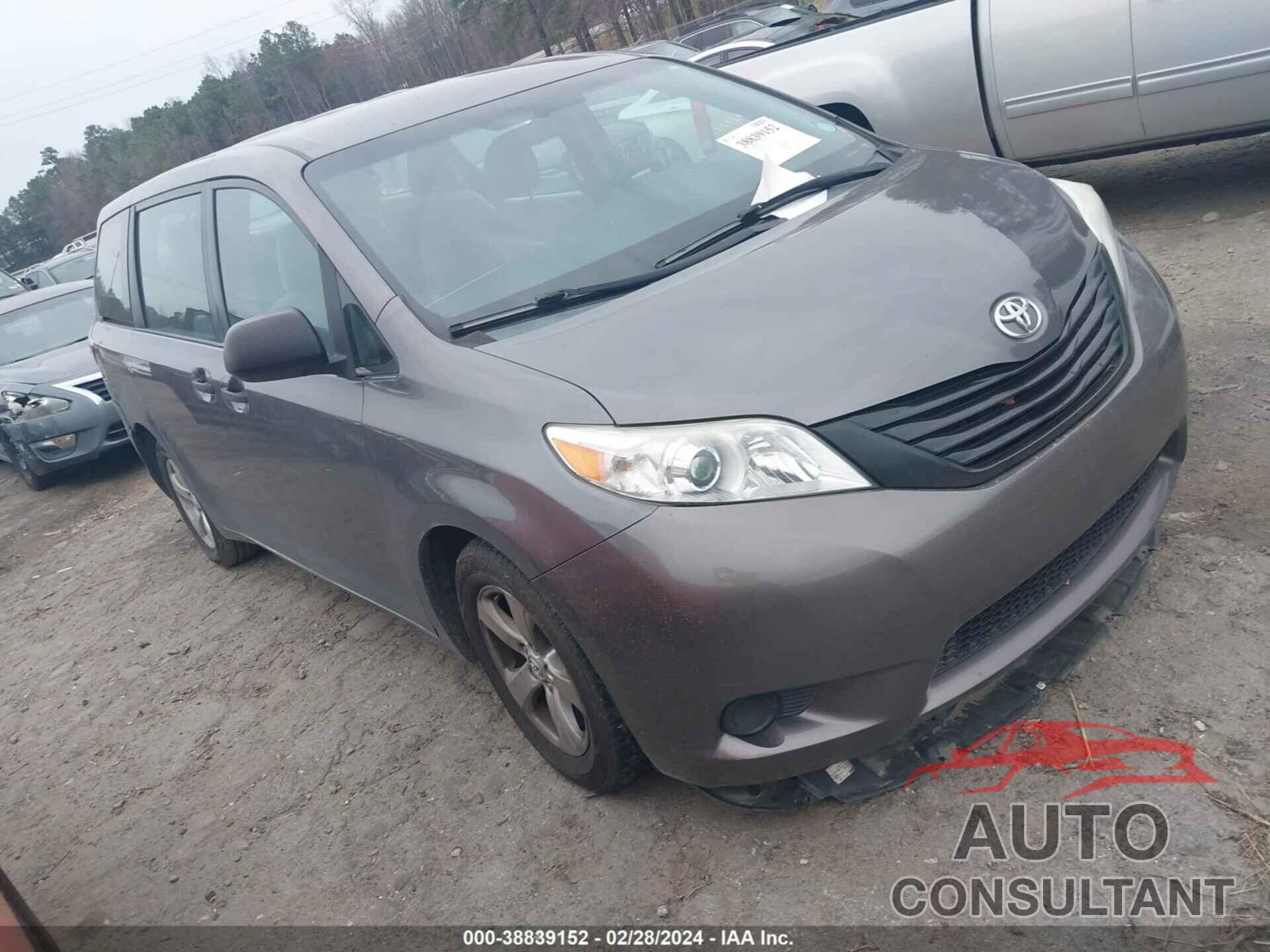 TOYOTA SIENNA 2016 - 5TDZK3DC4GS695923