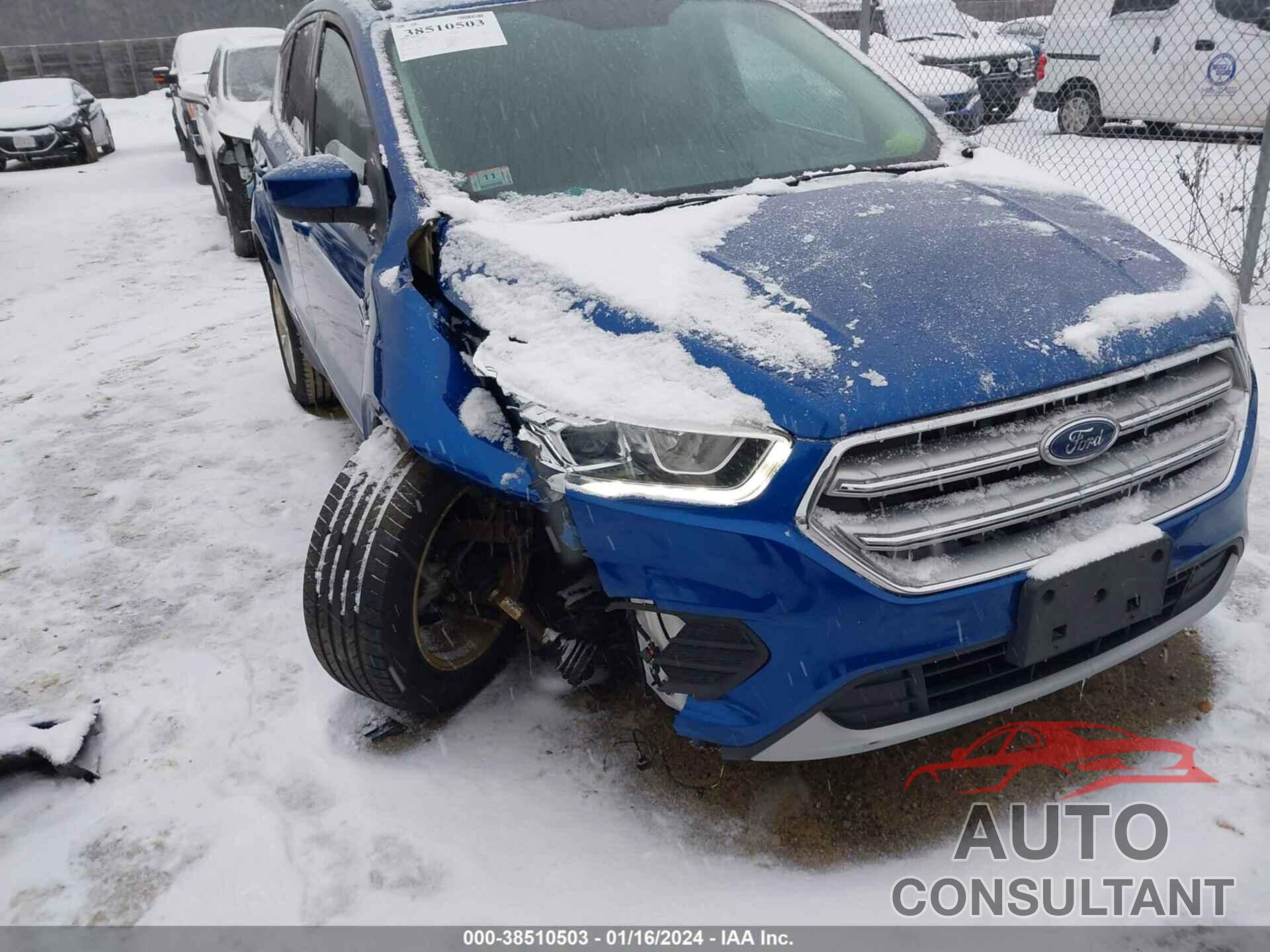 FORD ESCAPE 2017 - 1FMCU9GD6HUD47380