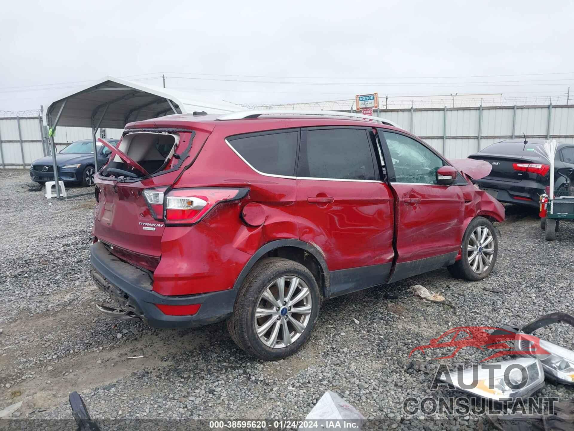 FORD ESCAPE 2017 - 1FMCU0J94HUF01827