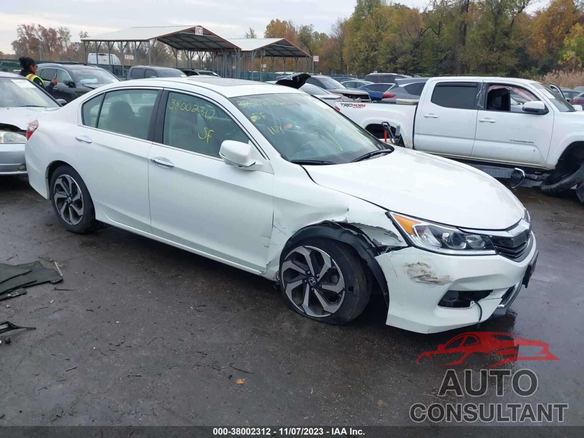 HONDA ACCORD 2016 - 1HGCR3F82GA005708