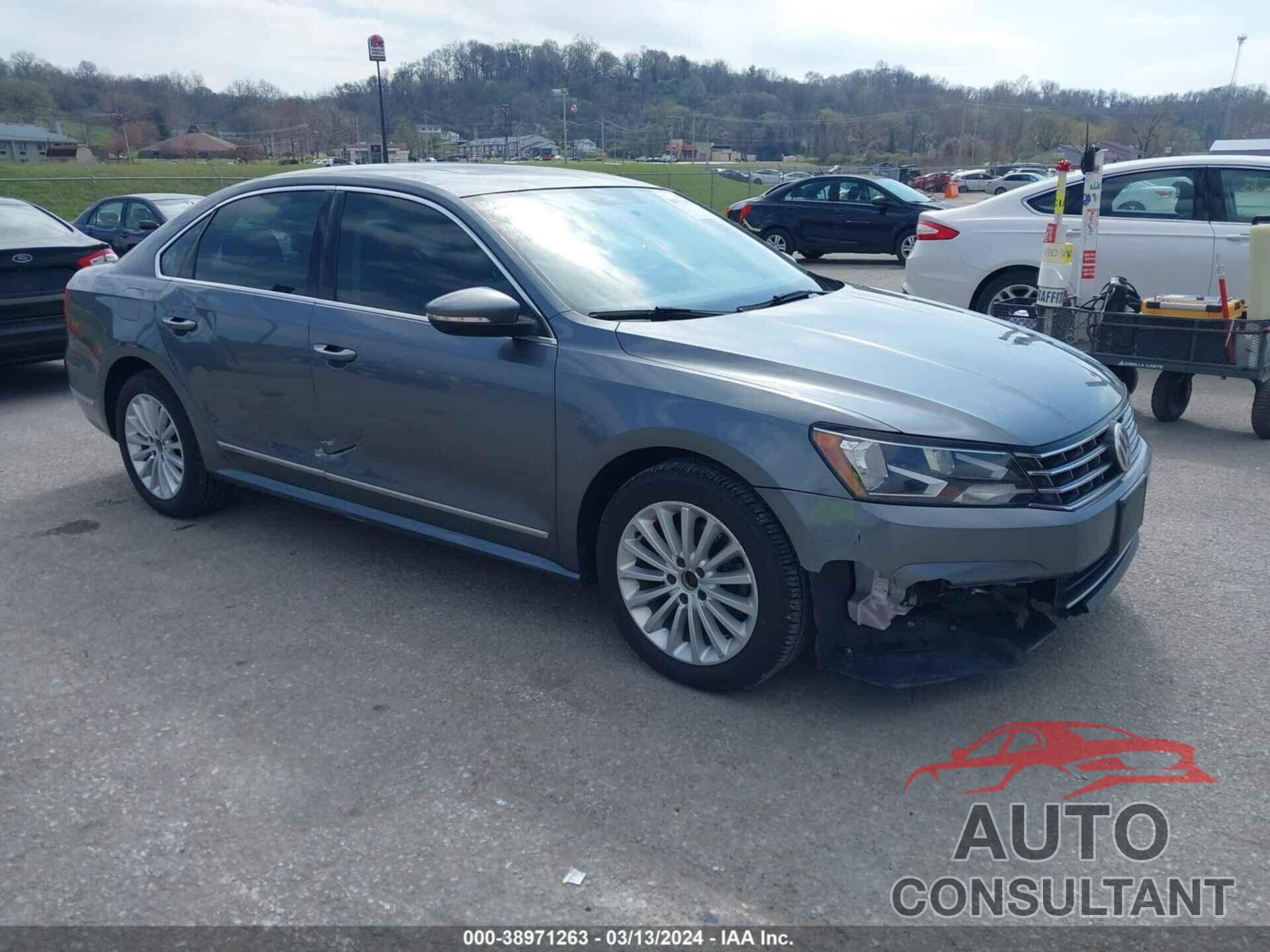 VOLKSWAGEN PASSAT 2016 - 1VWBT7A32GC053239
