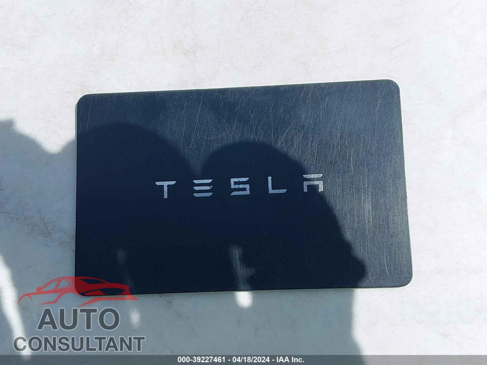 TESLA MODEL 3 2023 - 5YJ3E1EA0PF572395