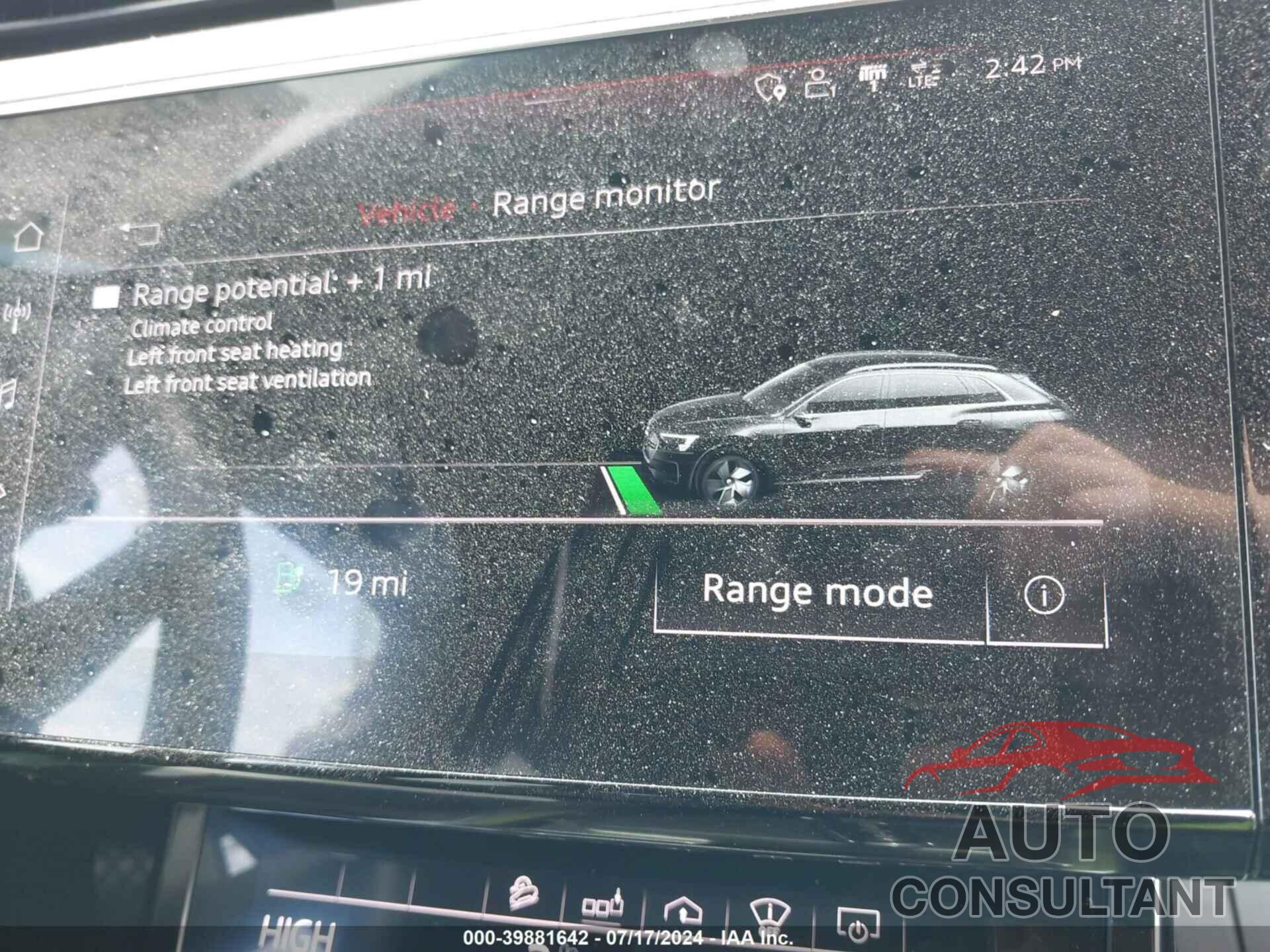 AUDI E-TRON 2019 - WA1VAAGE6KB006428