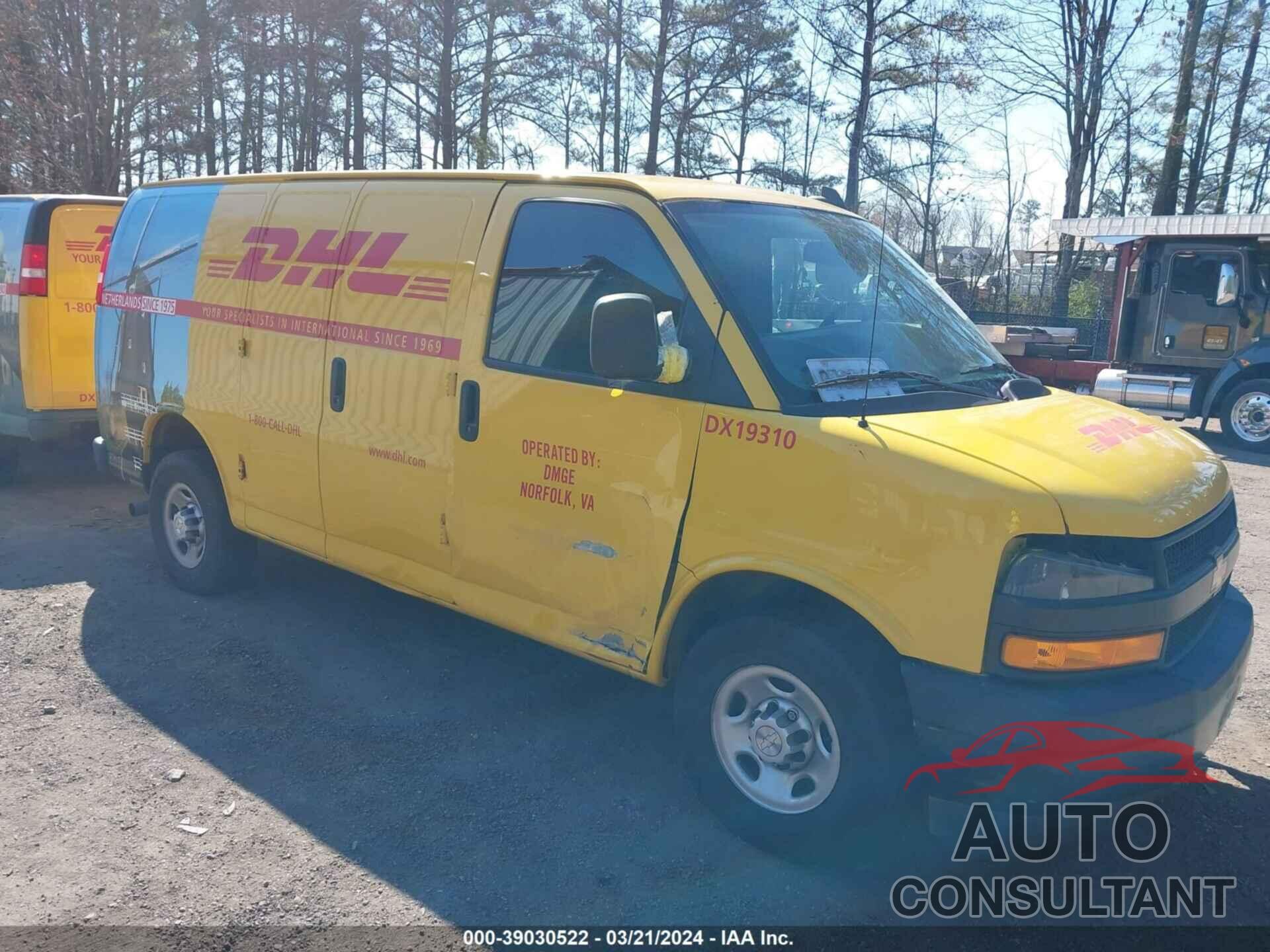 CHEVROLET EXPRESS 2500 2019 - 1GCWGAFP9K1335738