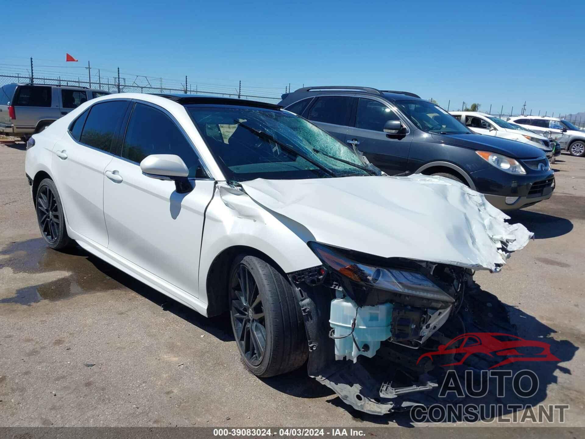 TOYOTA CAMRY 2021 - 4T1KZ1AK0MU053747