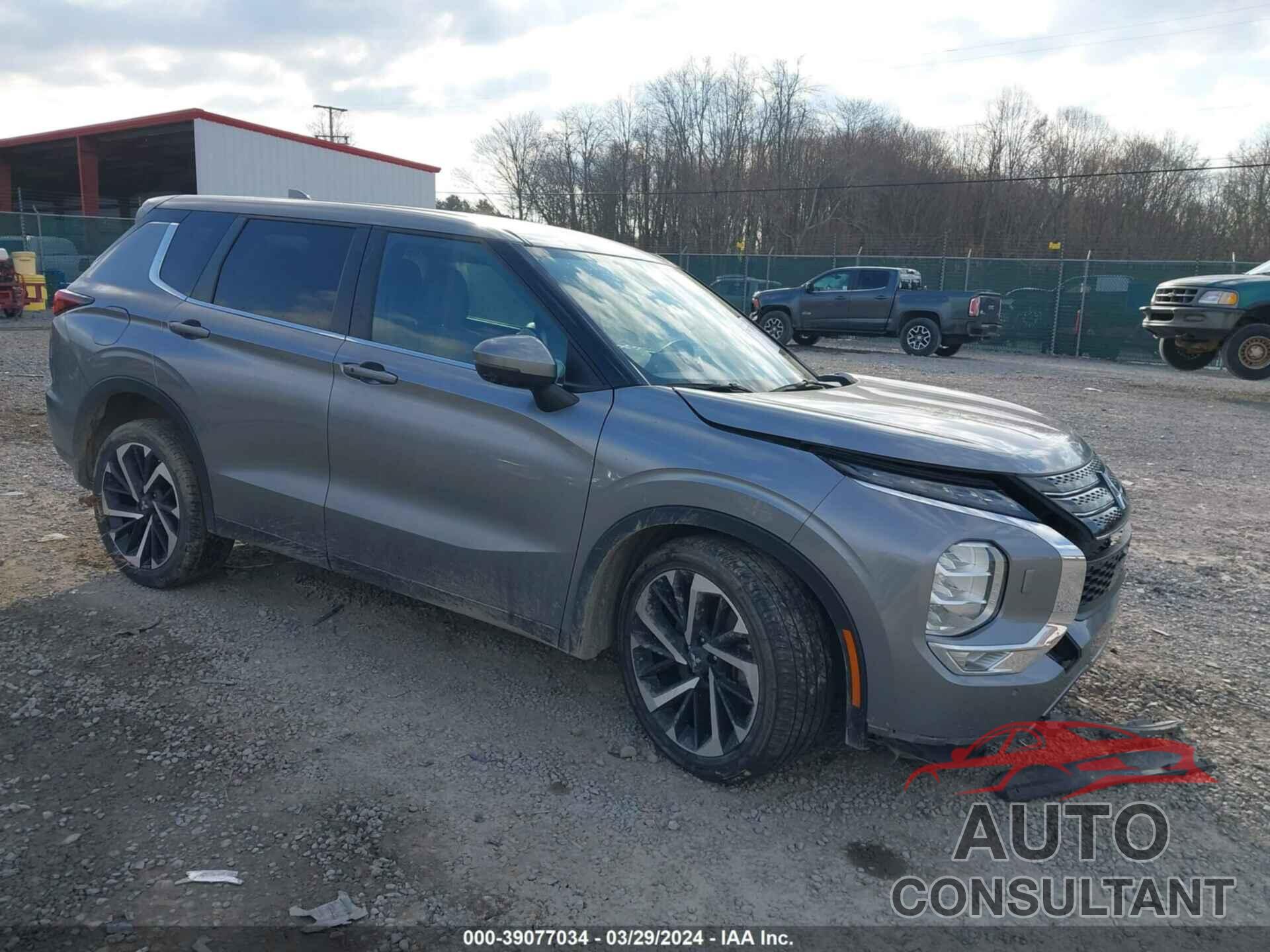 MITSUBISHI OUTLANDER 2022 - JA4J4UA82NZ024141