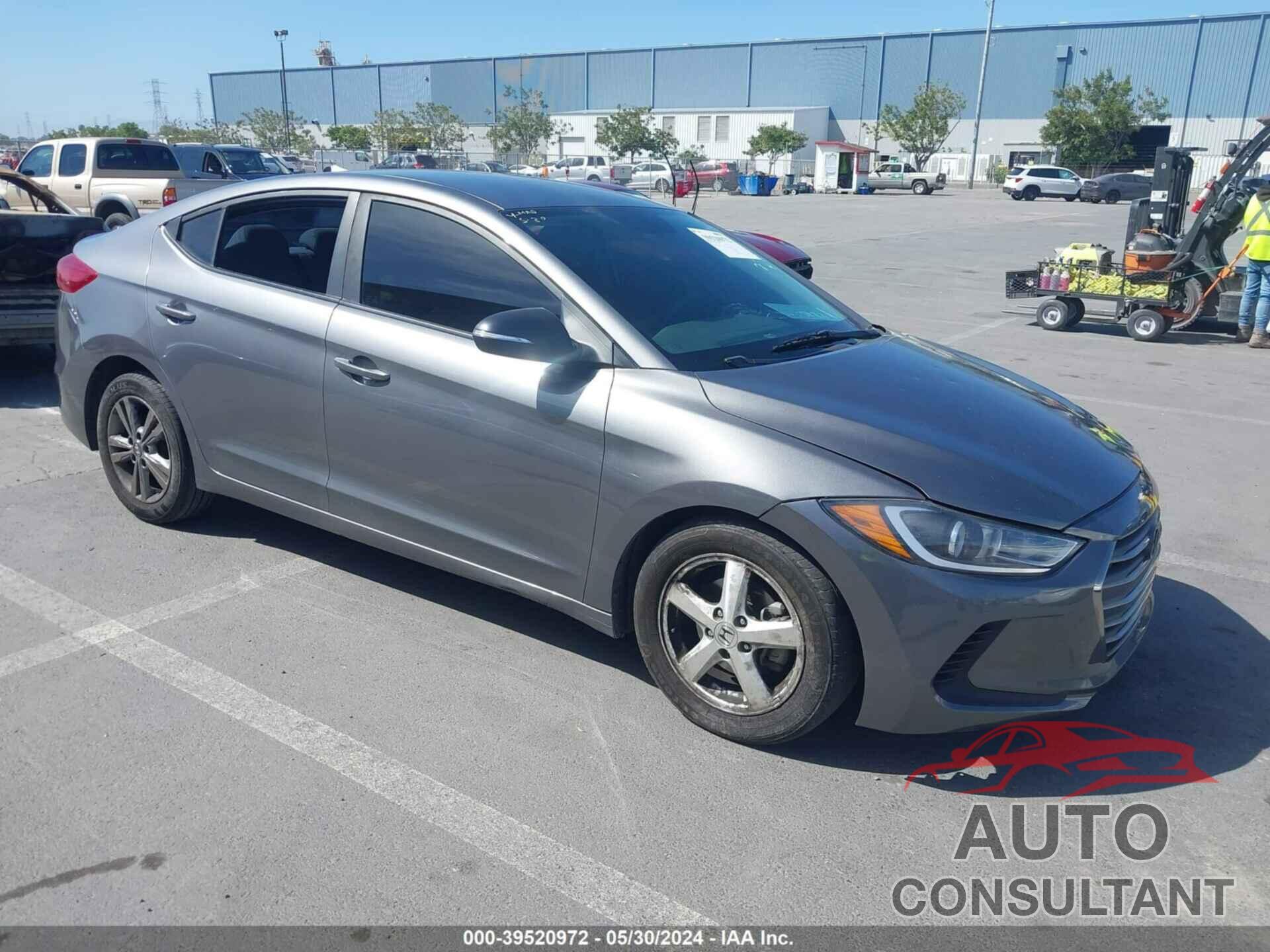 HYUNDAI ELANTRA 2018 - 5NPD84LF7JH240636