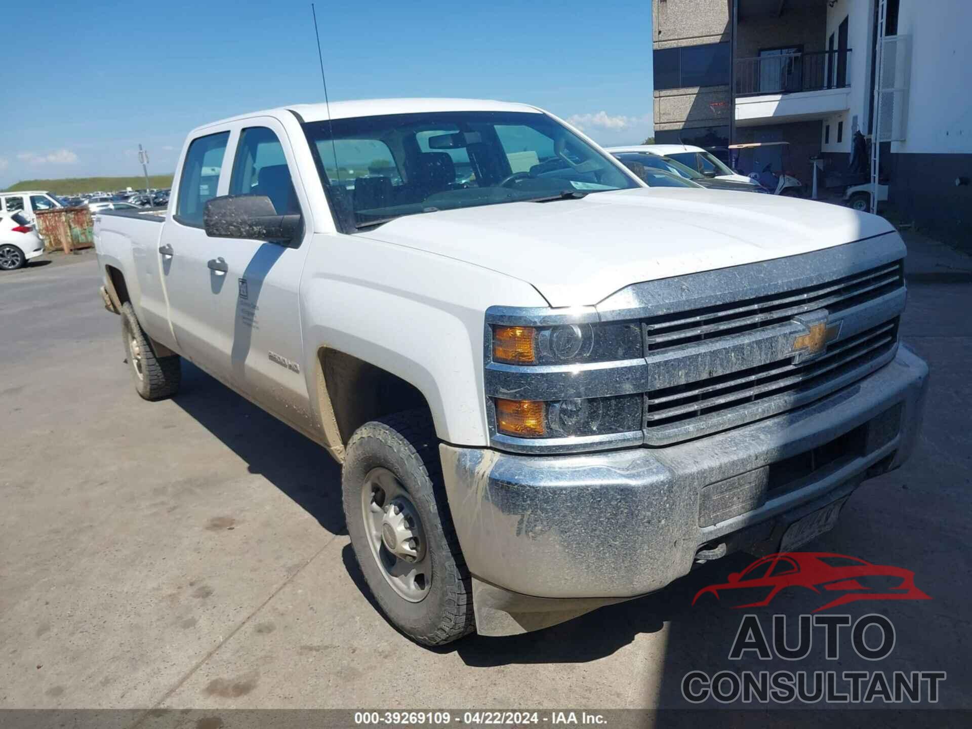 CHEVROLET SILVERADO 2500HD 2018 - 1GC1KUEG5JF260341