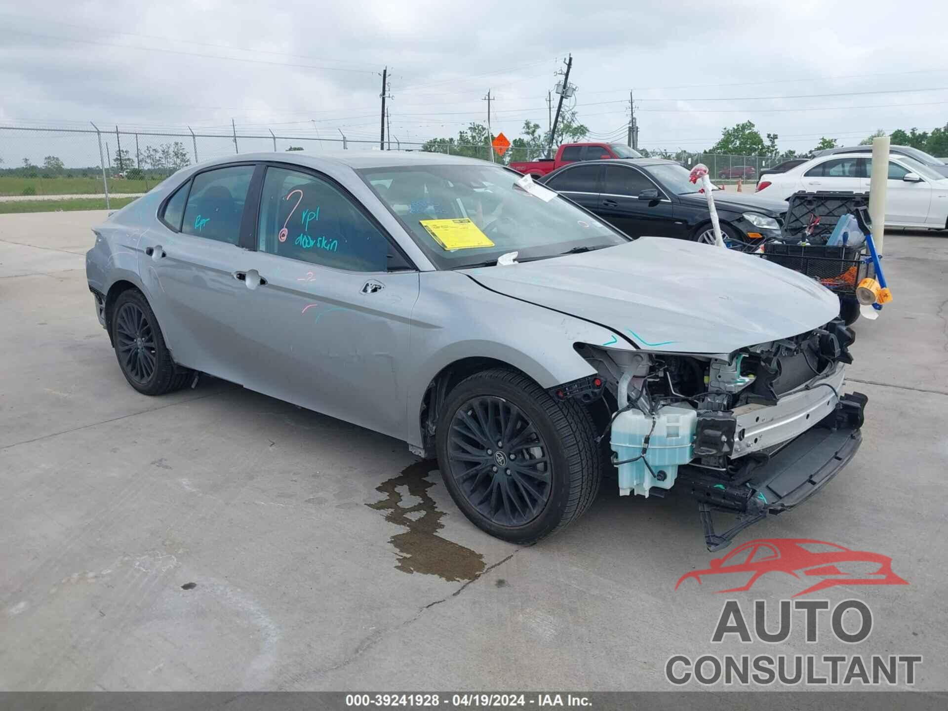 TOYOTA CAMRY 2020 - 4T1G11AK9LU359583