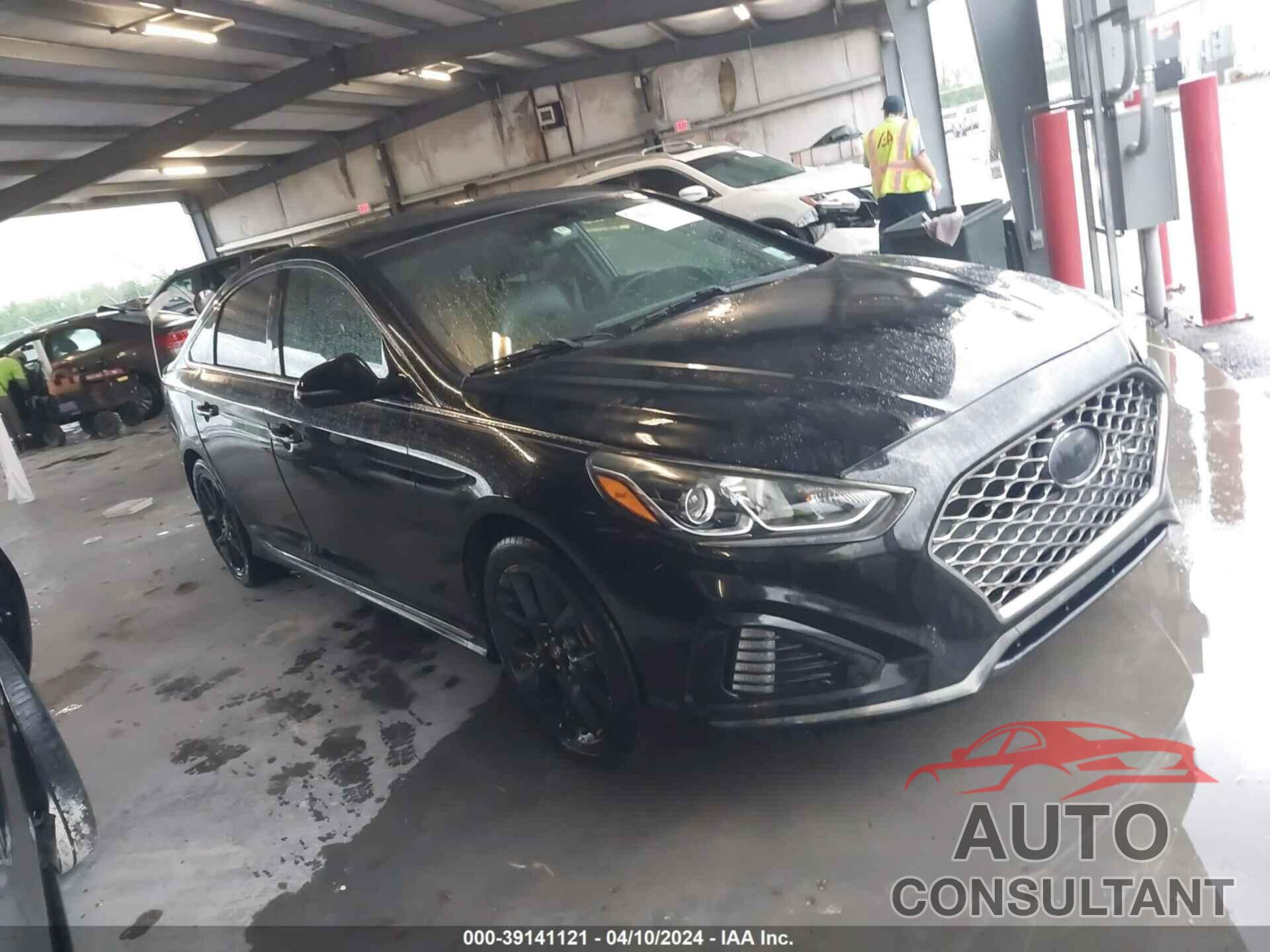 HYUNDAI SONATA 2018 - 5NPE34AB8JH630843