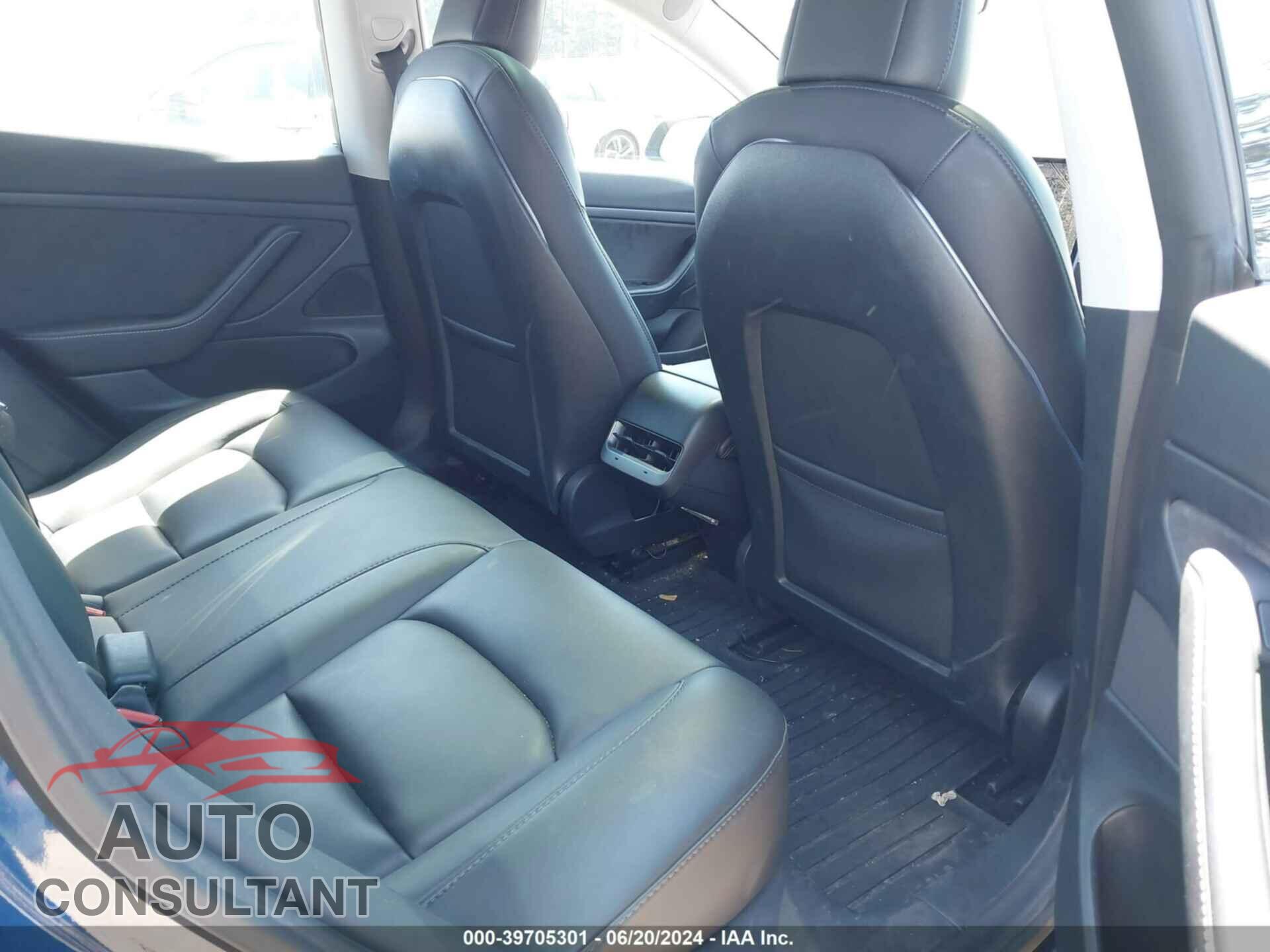 TESLA MODEL 3 2021 - 5YJ3E1EA0MF930705