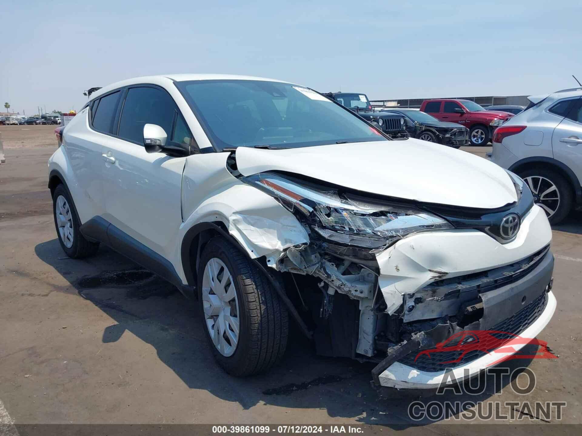 TOYOTA C-HR 2020 - JTNKHMBX7L1065733