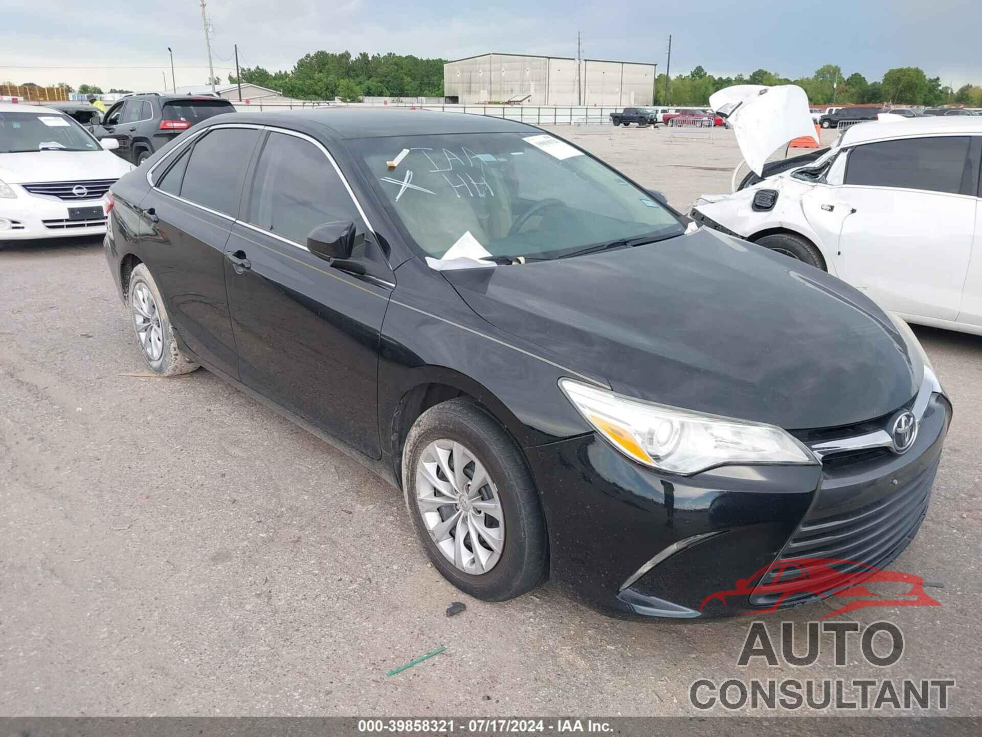 TOYOTA CAMRY 2016 - 4T4BF1FK1GR570311