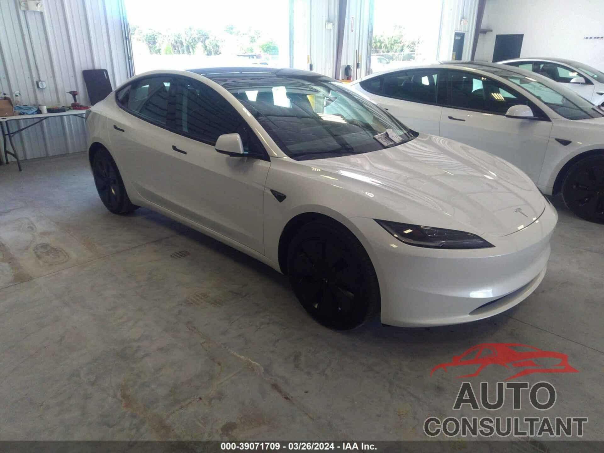 TESLA MODEL 3 2024 - 5YJ3E1EA3RF725628