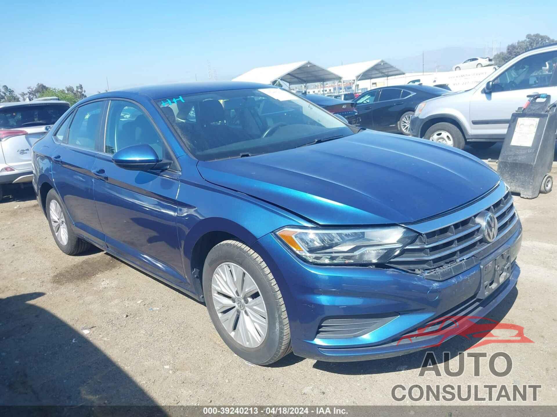 VOLKSWAGEN JETTA 2019 - 3VWC57BU3KM064764