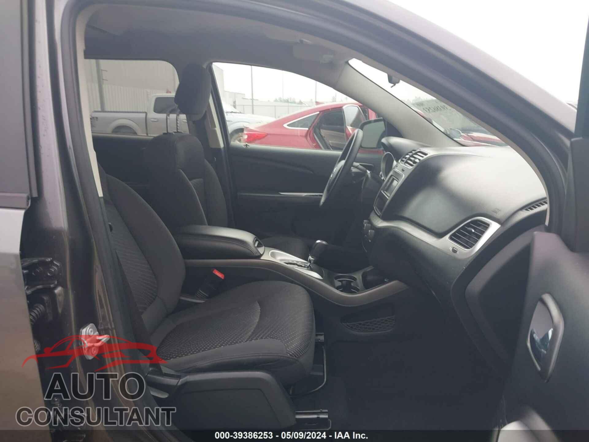 DODGE JOURNEY 2017 - 3C4PDDBG8HT592279