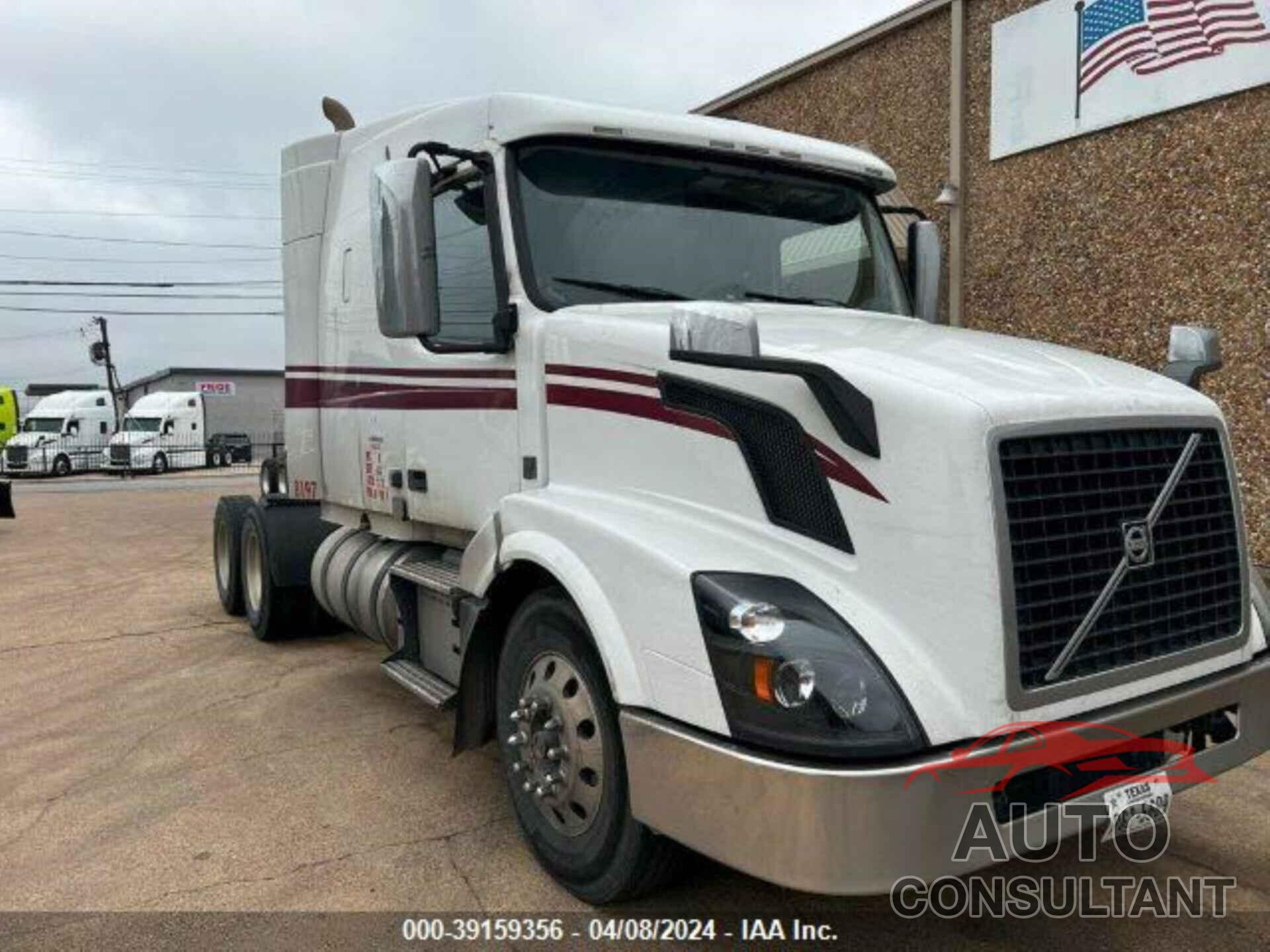 VOLVO VNL 2018 - 4V4NC9EH1JN998197