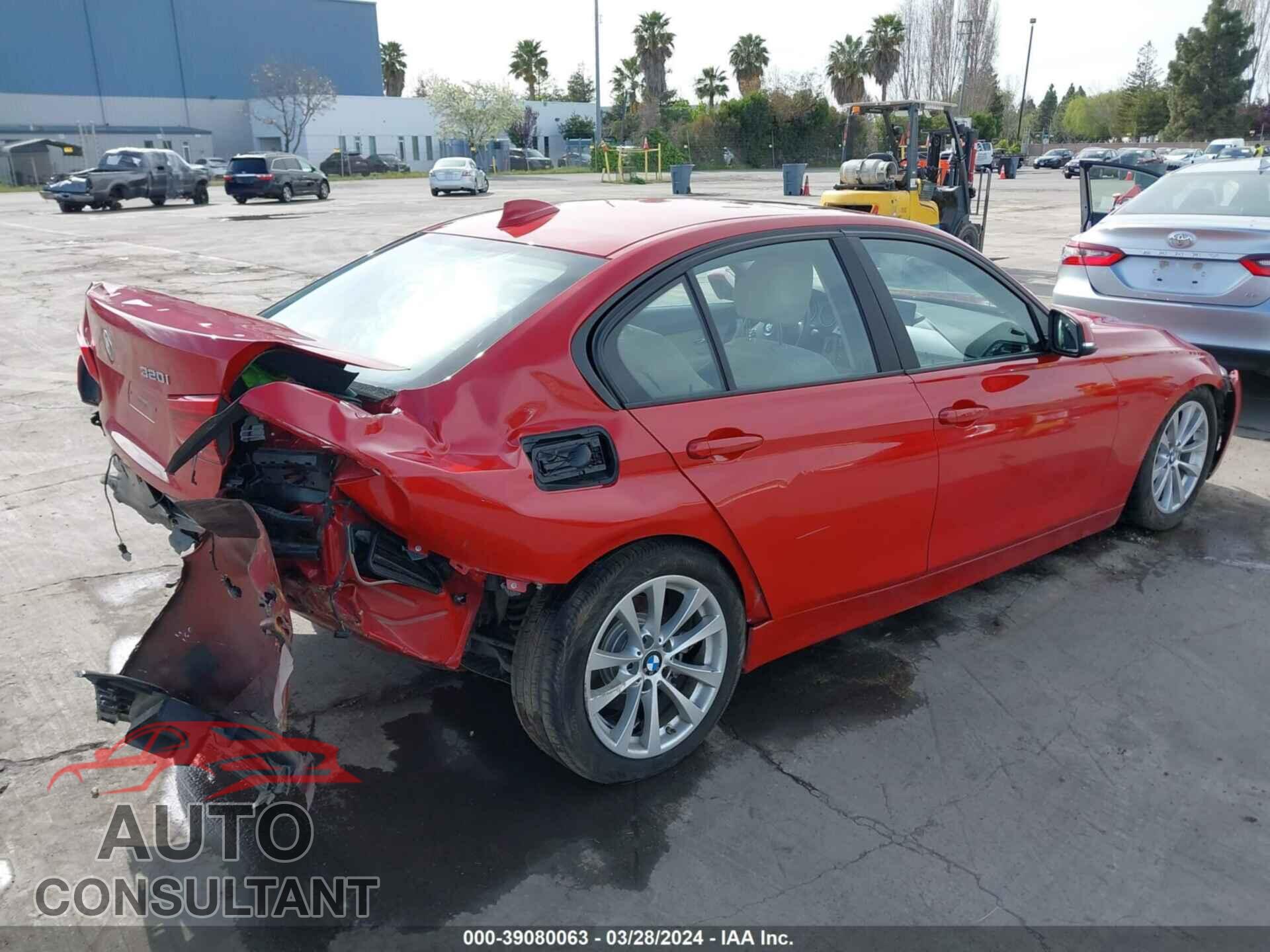 BMW 320I 2016 - WBA8E1G52GNU10045