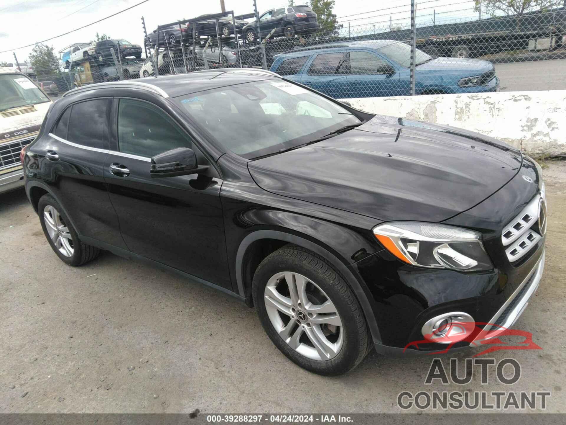 MERCEDES-BENZ GLA 250 2019 - WDCTG4GB9KU015433